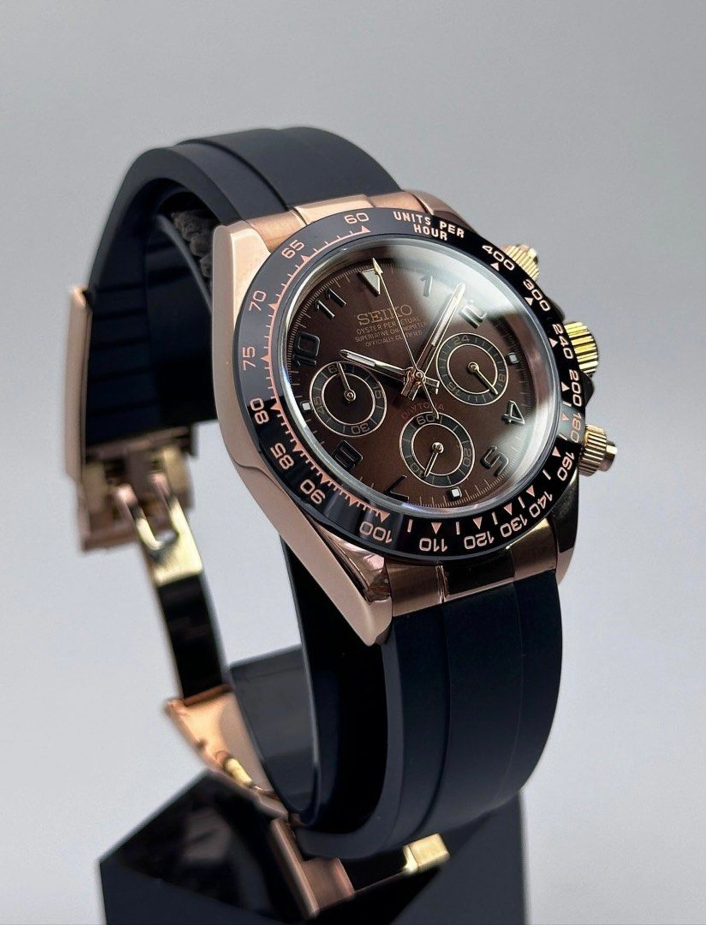 Seiko Daytona Mod ‘Rose Gold Chocolate’ Oyster-flex 40