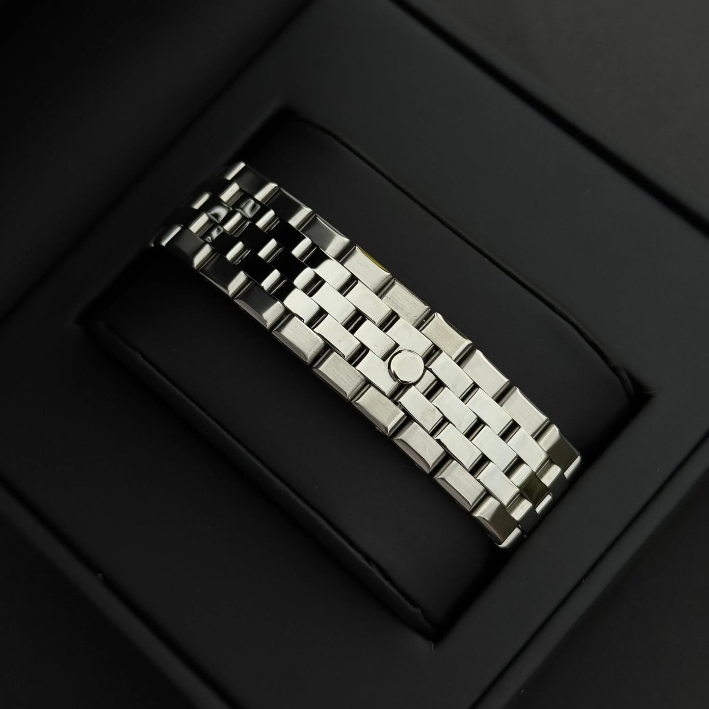 Seiko Land- Dweller Mod 904L Stainless Steel bracelet