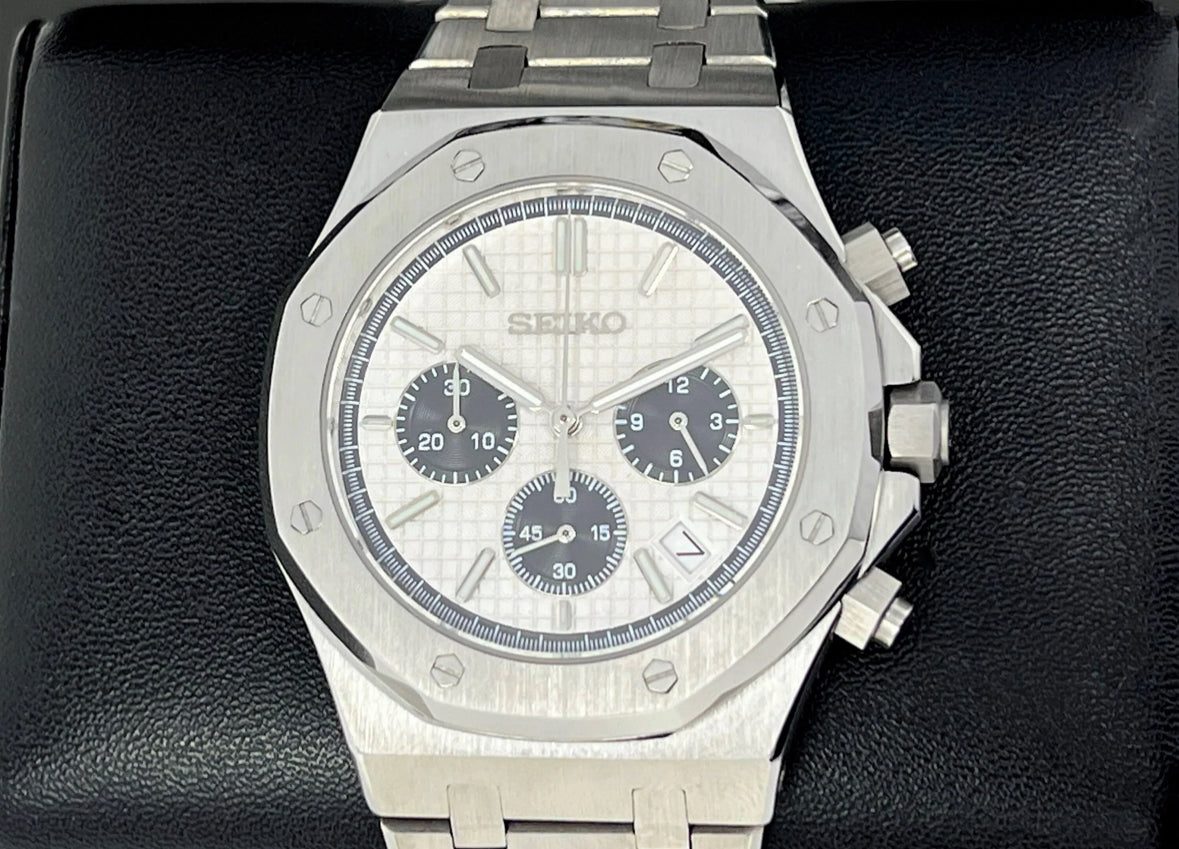 Seiko Royal Oak Mad ‘Panda Chrono’ 42mm