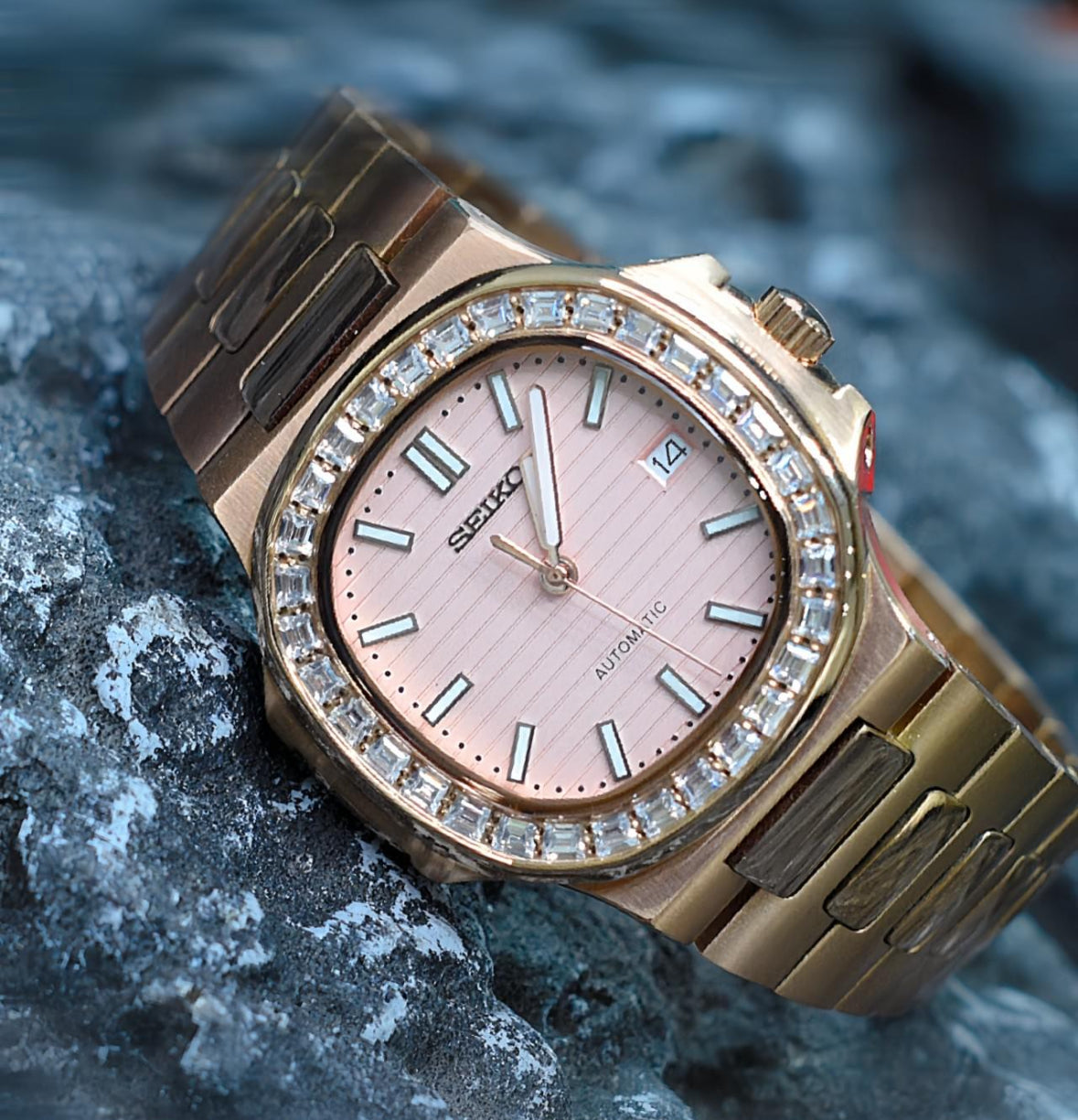 Seiko Nautilus Mod ‘Diamond Bezel Pink Dial’ 36/39