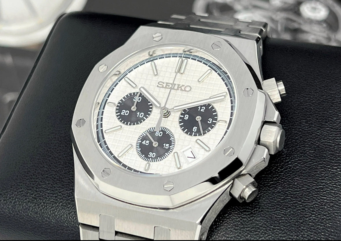 Seiko Royal Oak Mad ‘Panda Chrono’ 42mm