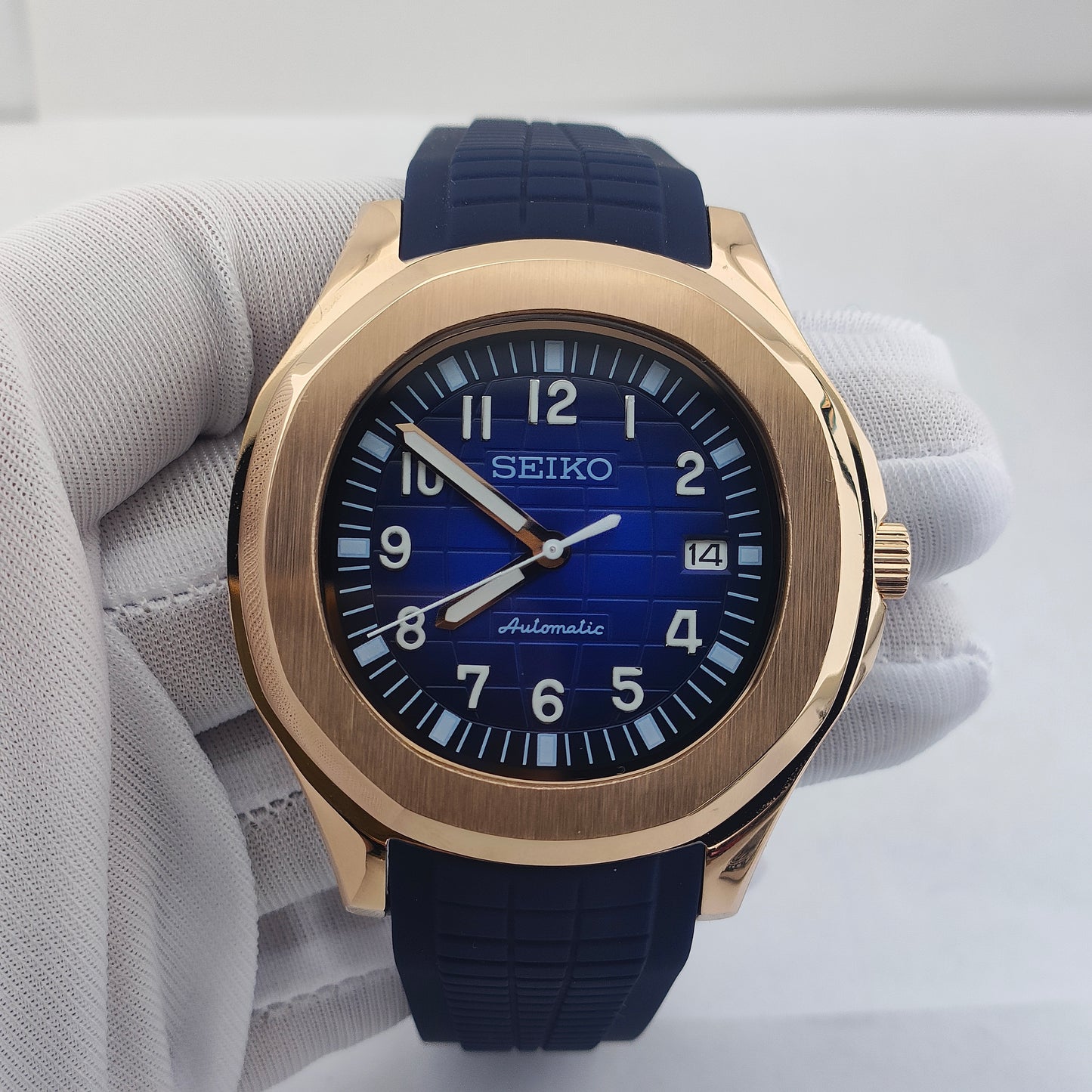 Seiko Aquanaut Mod 40 - Rose Gold Case (3 Dial Colours)