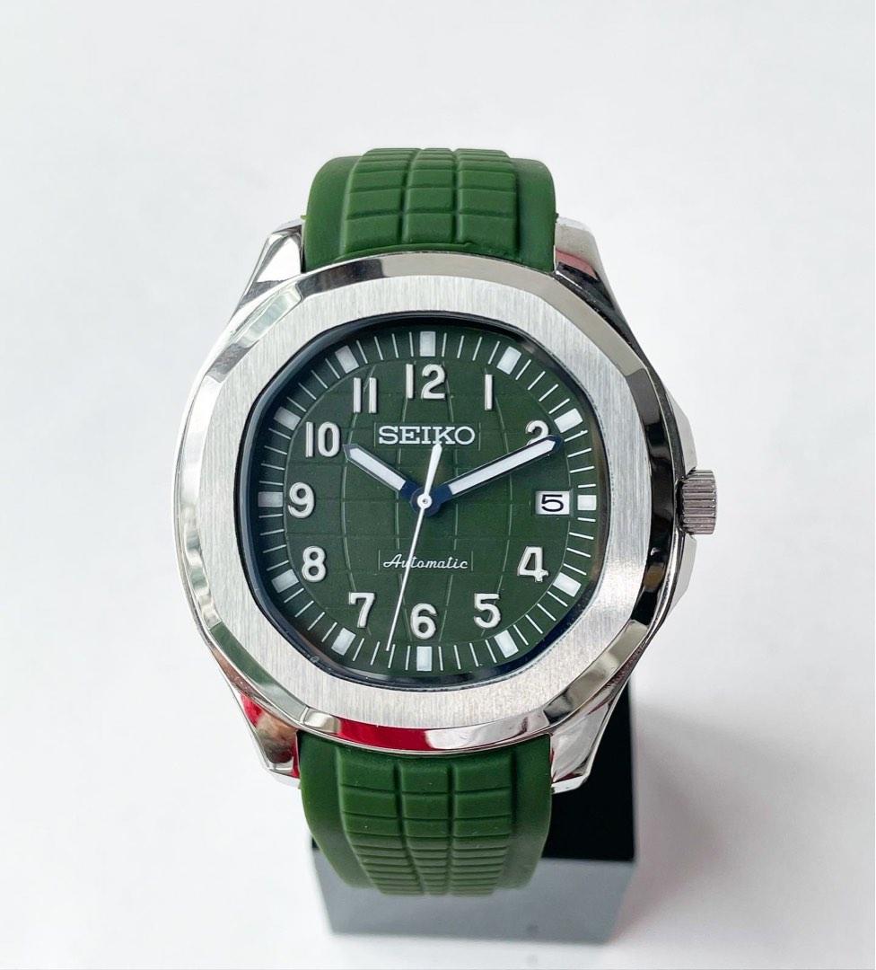 ‘Dark Green’ Seiko Aquanaut 40