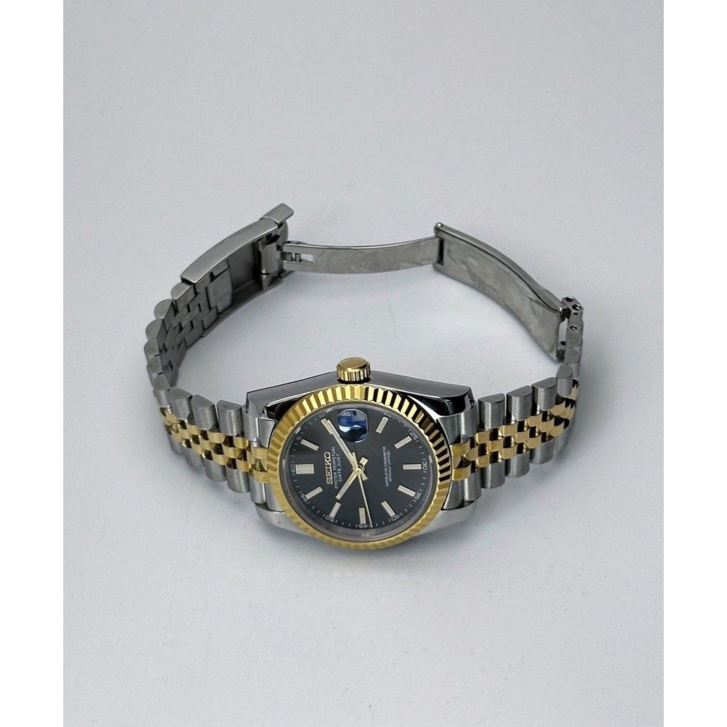 Seiko Datejust 2-Tone ‘Black Dial’ Mod 36/39