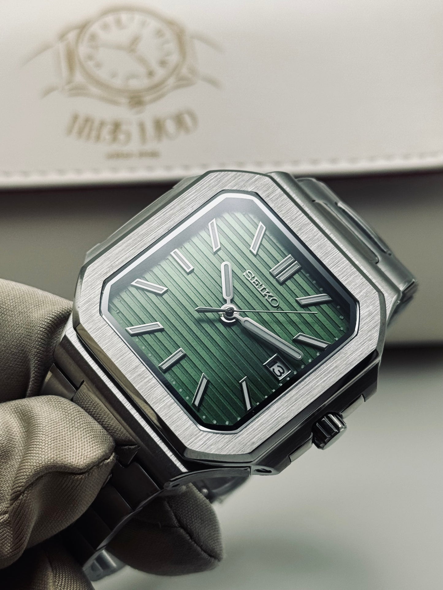 ‘Seikonaut Cubitus’ Mod Green Dial 42mm