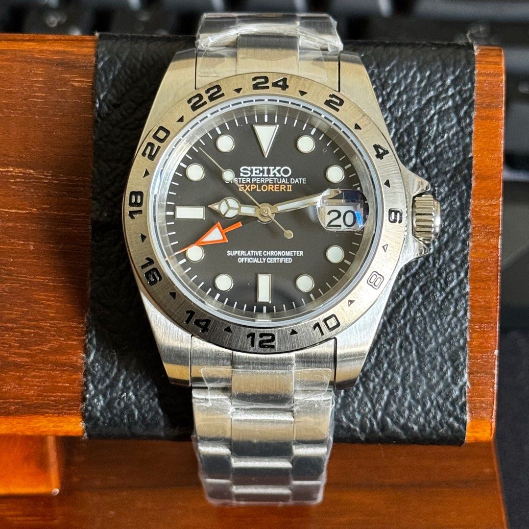Seiko Explorer 2 GMT Mod ‘Black Dial’ 40