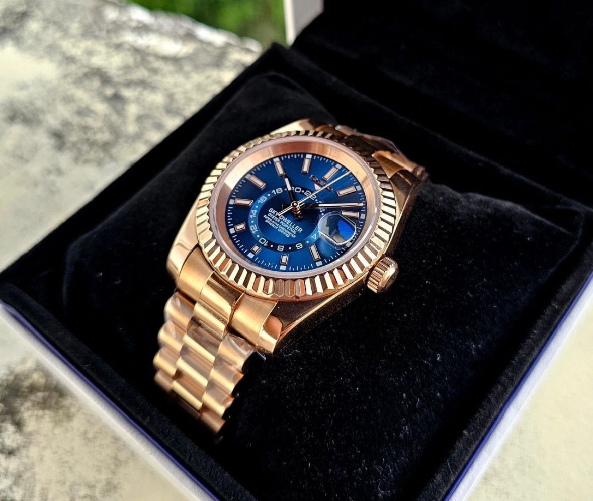 Seiko Sky- Dweller Mod ‘Rose Gold/ Azure Dial’ 41mm