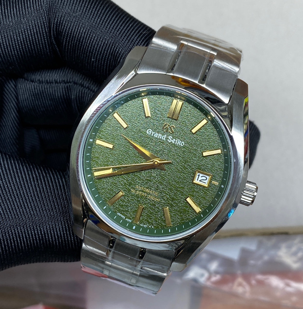 GS Seiko Mod Green Dial 39mm