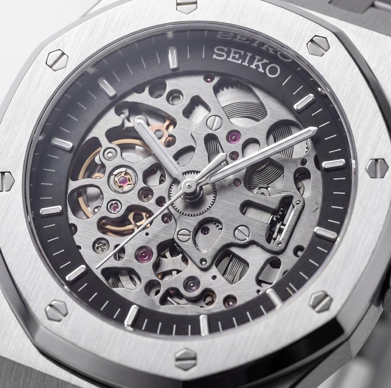 Seiko Royal Oak Mod ‘Steel Skeleton’ 41 (NH72)