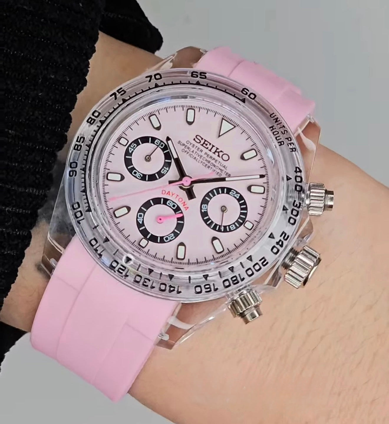 Seiko Daytona Mod ‘Pink Acrylic’ 40