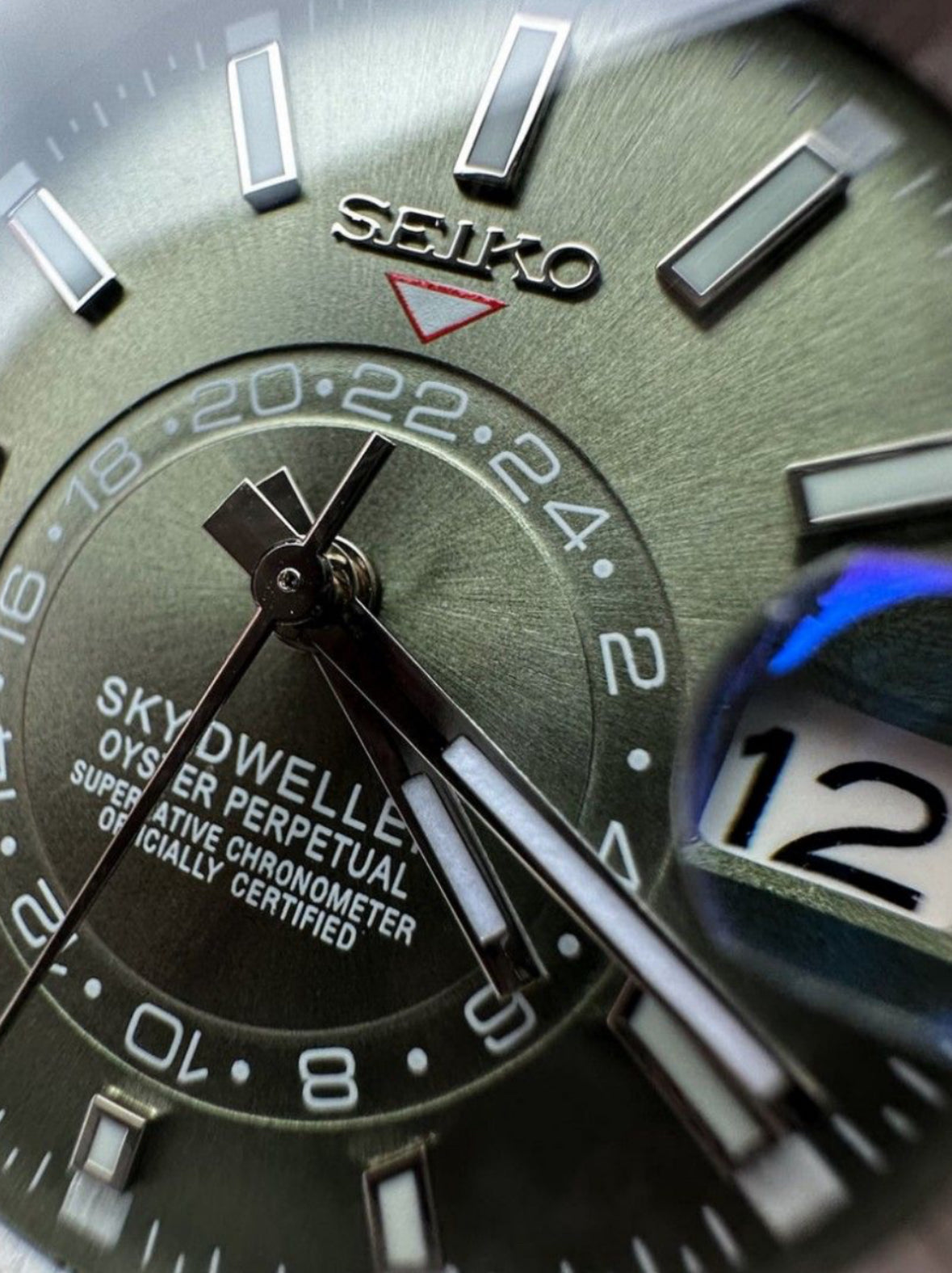 Seiko Sky-Dweller Mod ‘Moss Dial’ 41mm