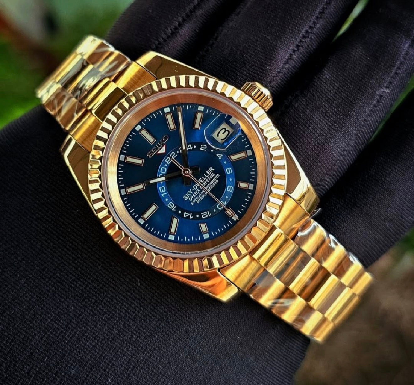 Seiko Sky-Dweller Mod ‘Gold/ Azure Dial’ 40