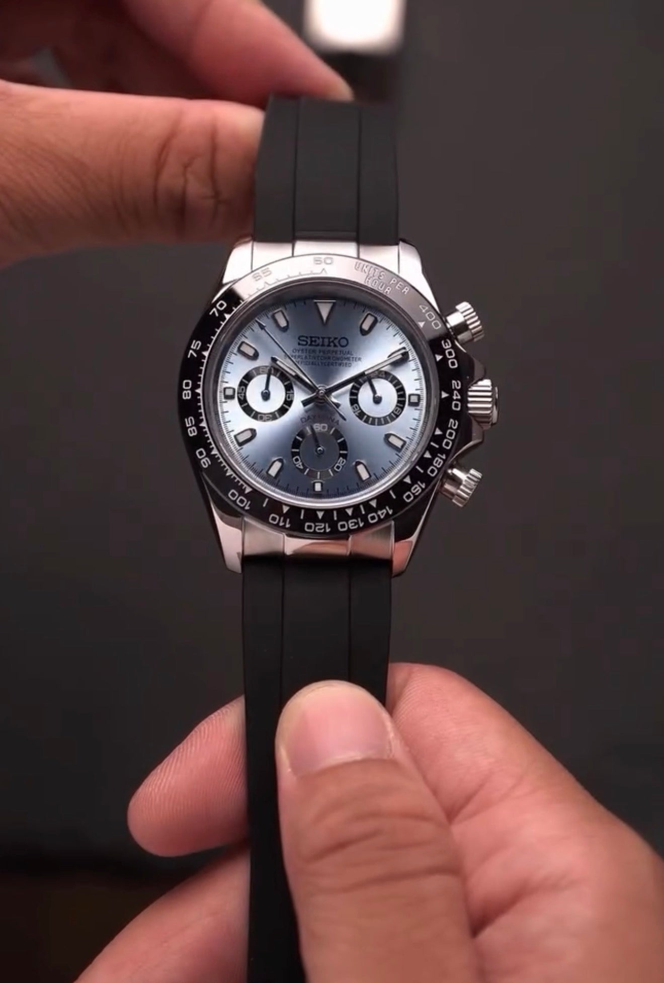 Seiko Daytona Mod ‘Aqua Blue Dial Oyster-flex’ 40