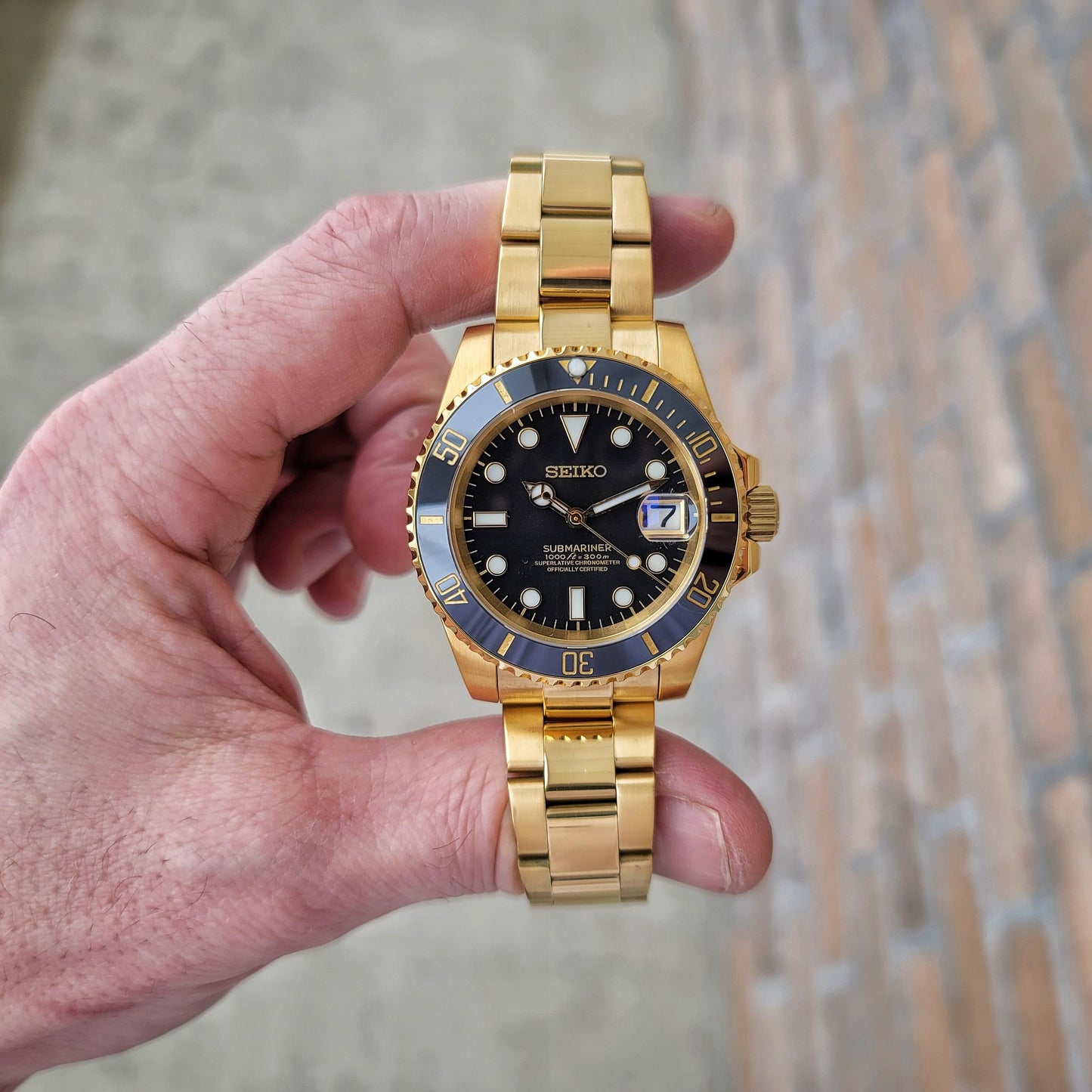 Seiko Submariner Mod ‘Full Gold/ Black Dial’ 40