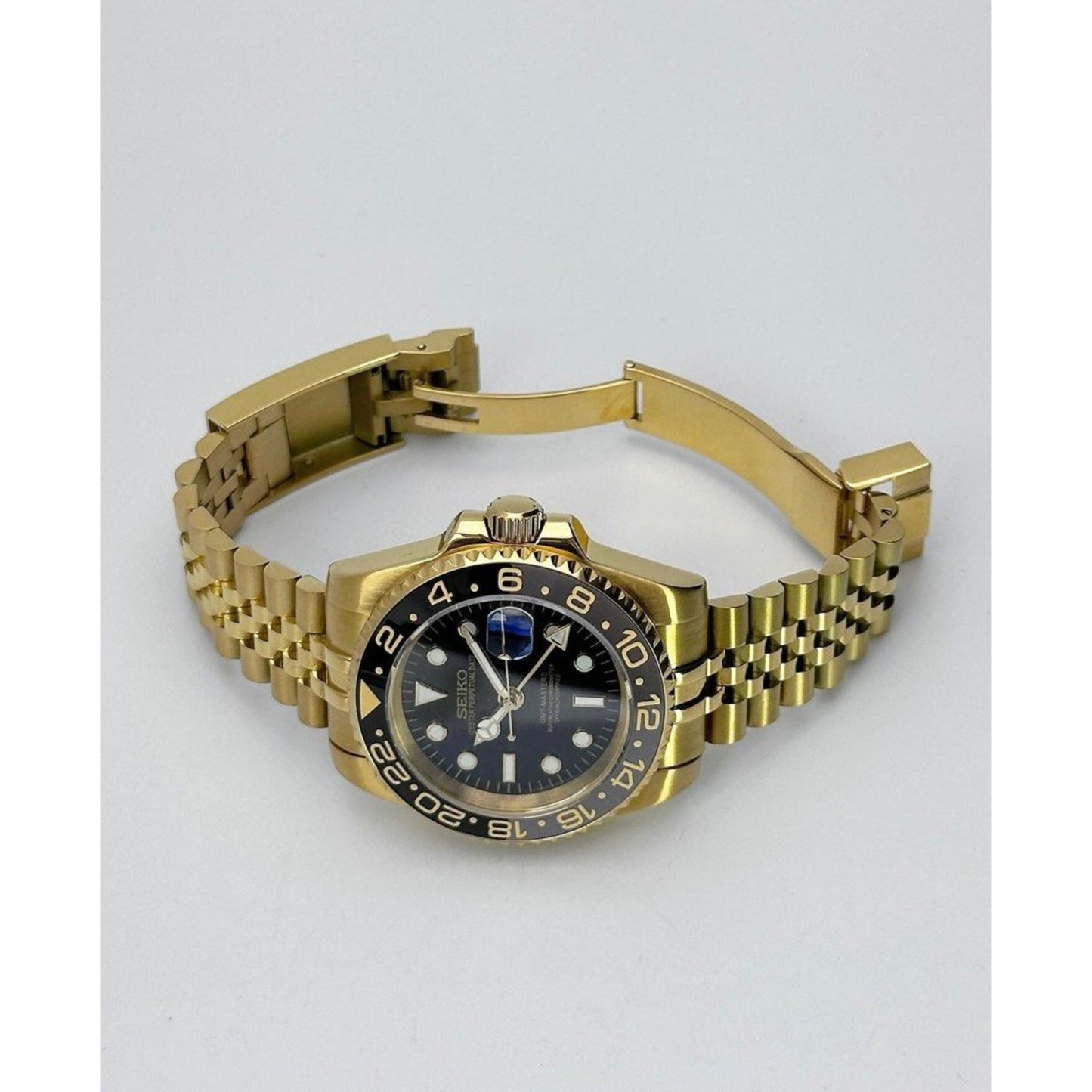 Seiko Gold ‘Bruce Wayne’ GMT- Master II Mod 40