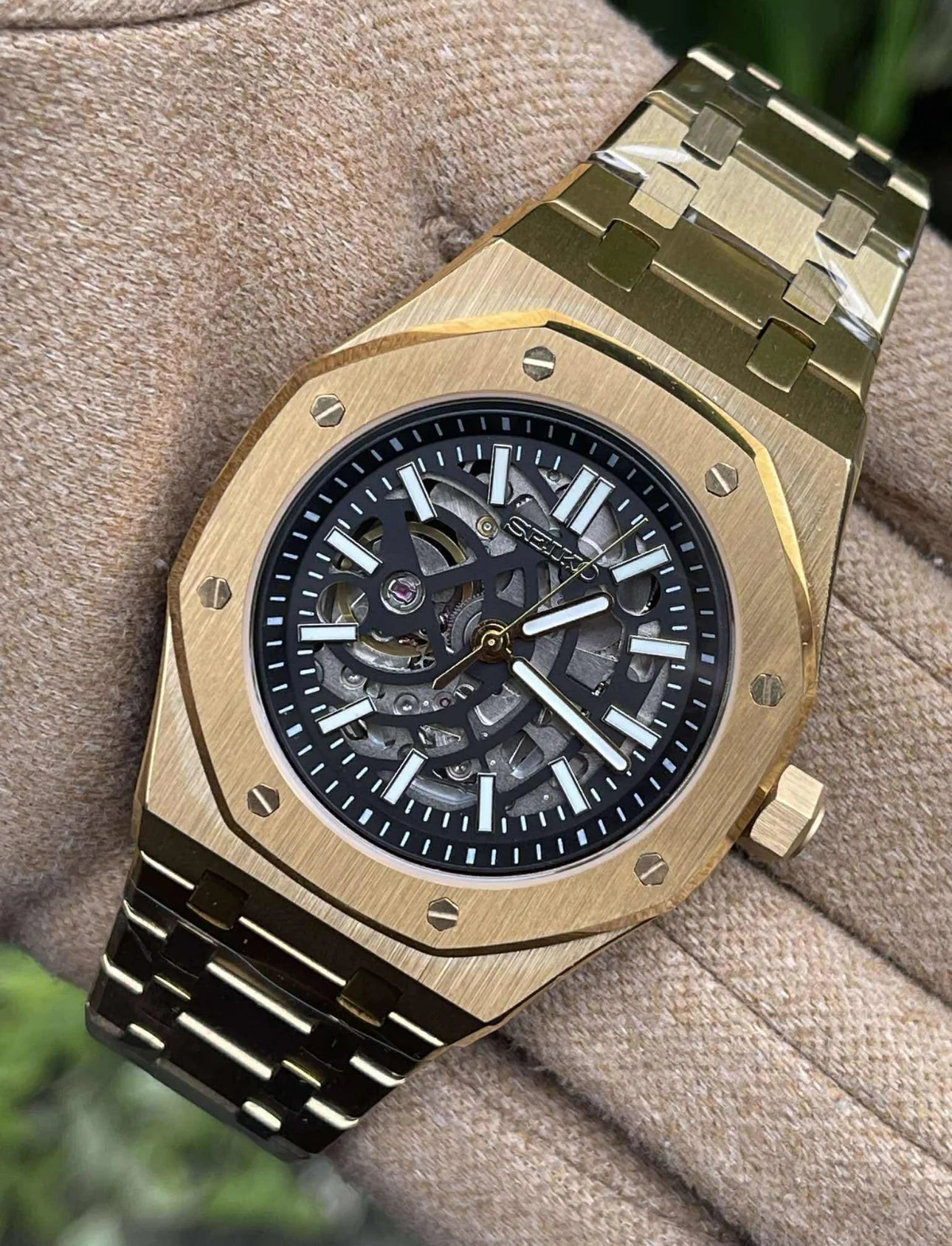 Seiko Royal Oak Mod ‘Gold Skeleton’ 41 (NH70)