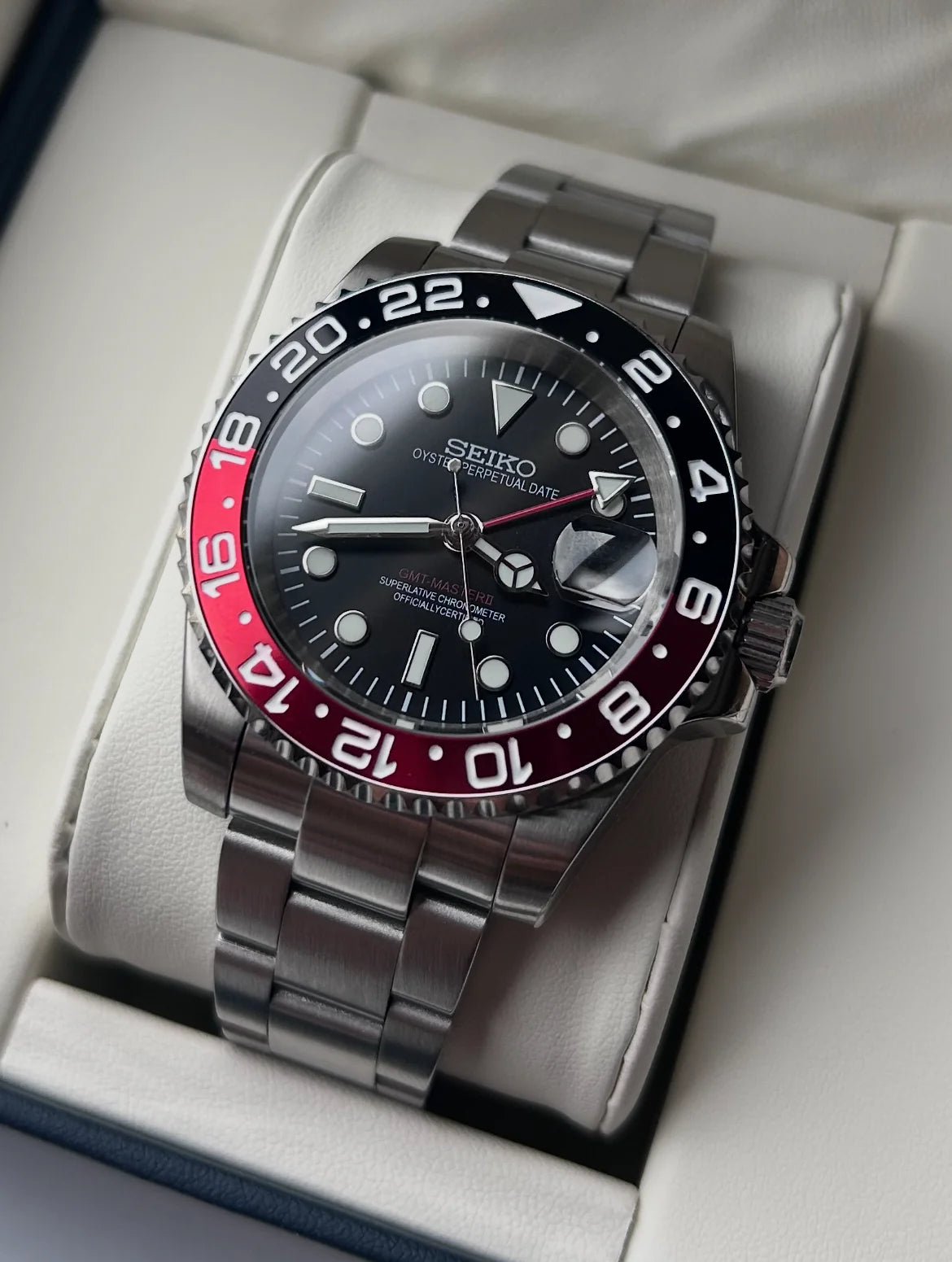 Seiko ‘Coke’ GMT- Master II Mod (Oyster Bracelet)