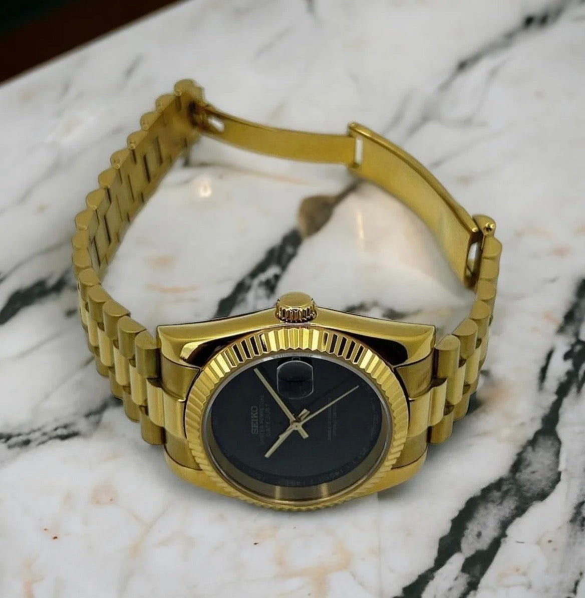 Seiko Date-just Mod Full Gold ‘Onyx Dial’ 36/39