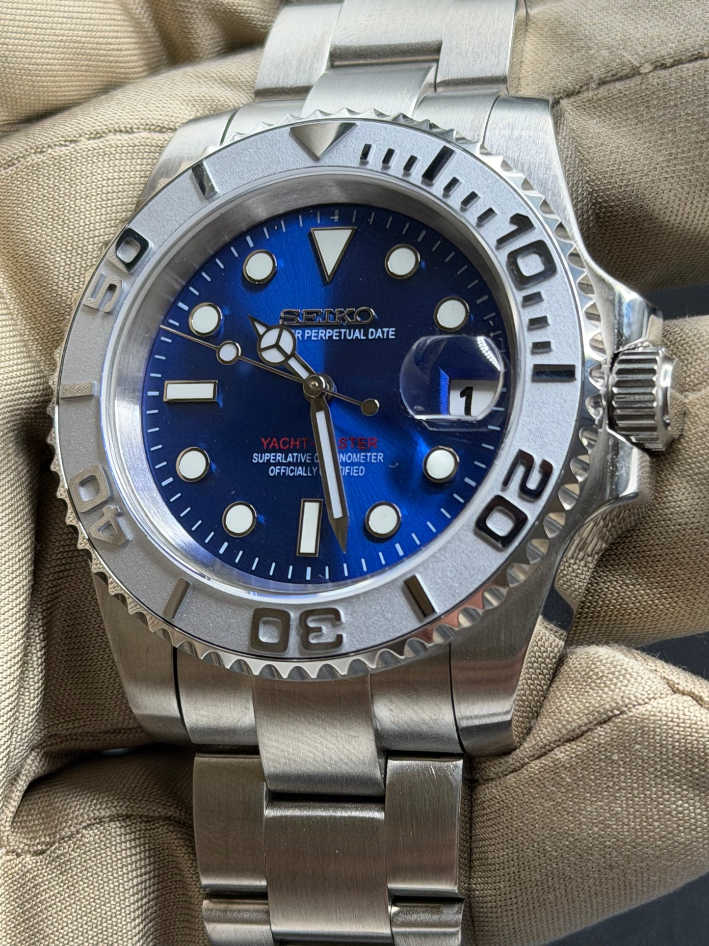 Seiko Yachtmaster Mod ‘Captain America’ 40