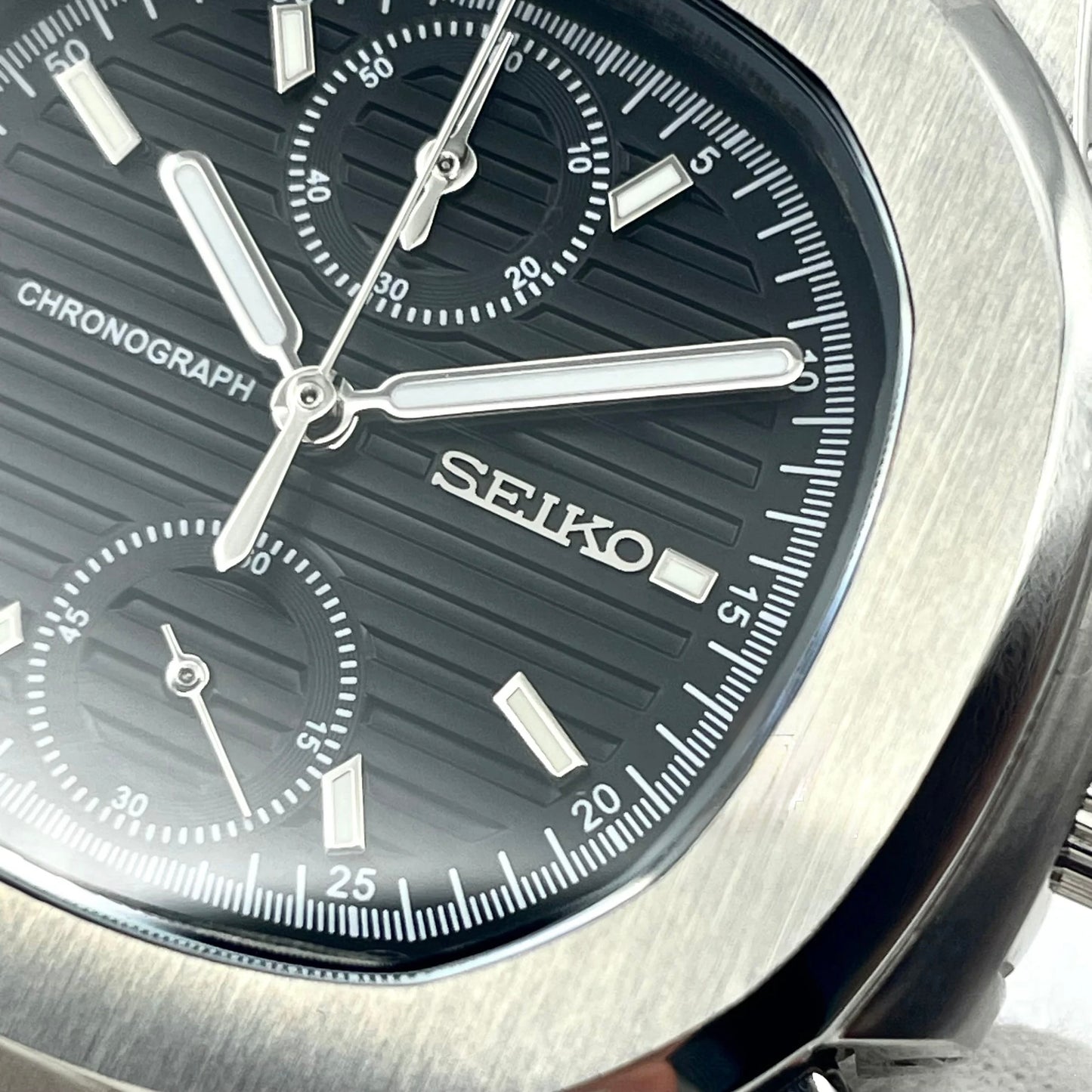 Seiko Nautilus Mod ‘Steel Chronograph Black Dial’ 40