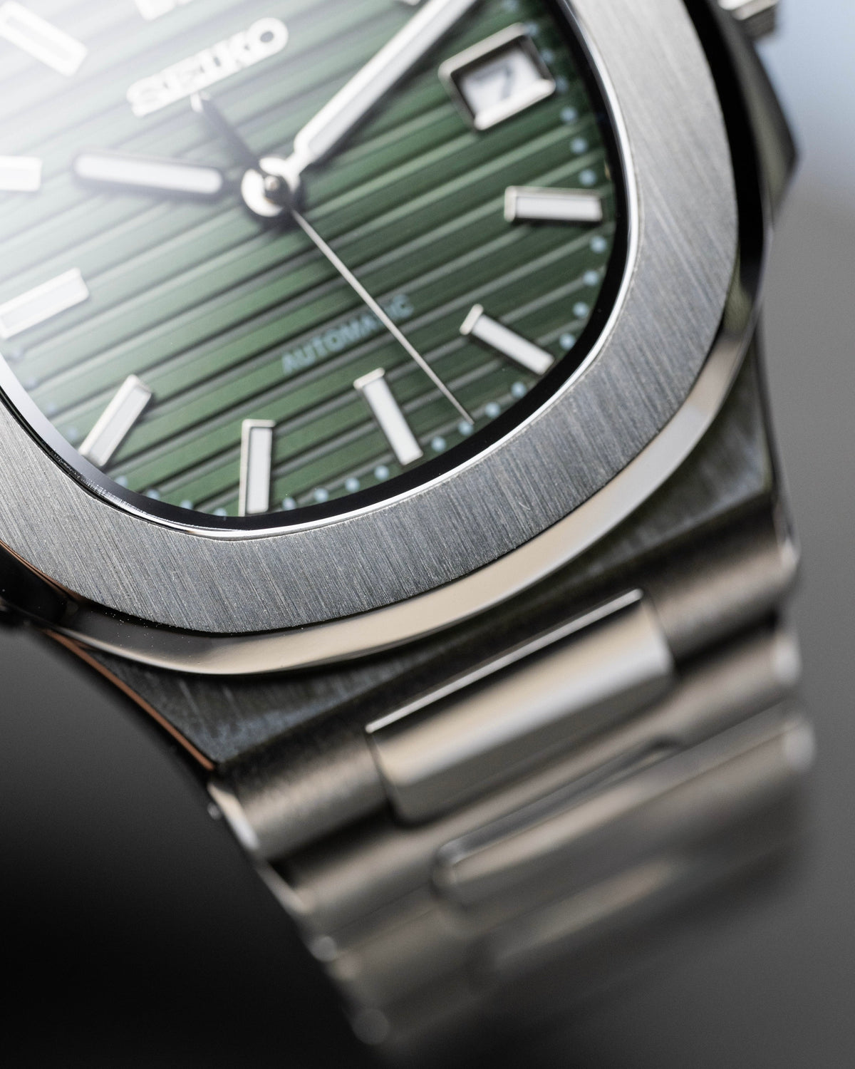 Seiko Nautilus Mod ‘Olive Green Dial’ 40