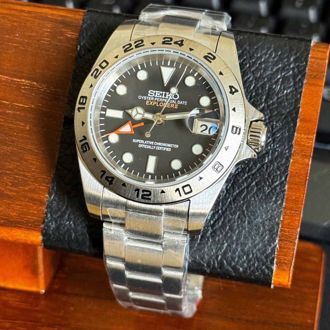 Seiko Explorer 2 GMT Mod ‘Black Dial’ 40