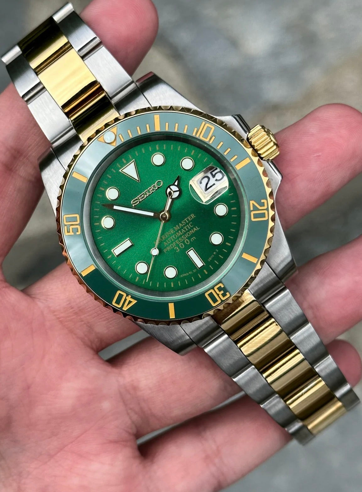 Seiko Marine Master Mod ‘Two-tone Green Dial’ 40