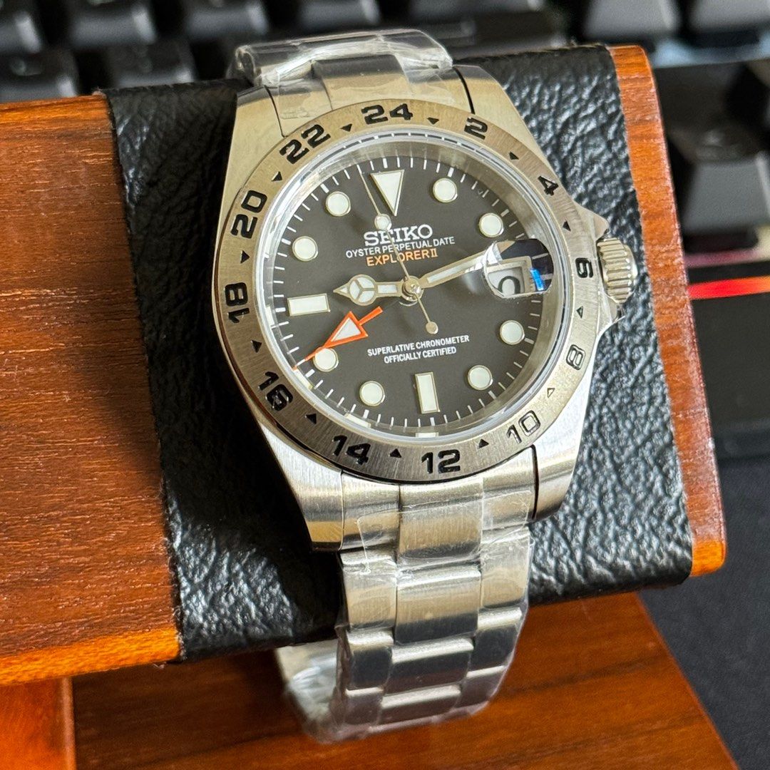 Seiko Explorer 2 GMT Mod ‘Black Dial’ 40