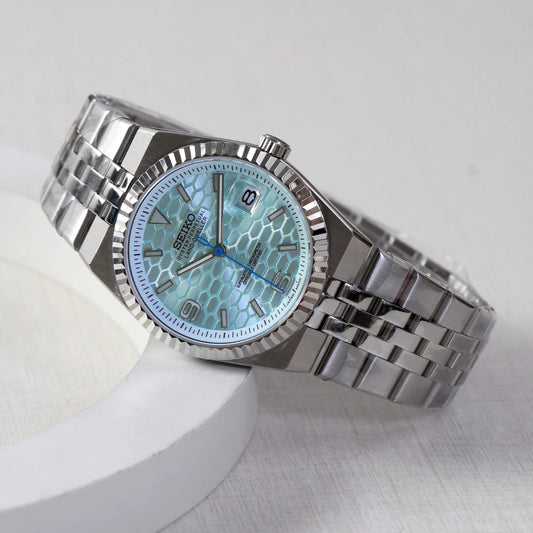 Seiko Land-Dweller Mod ‘Ice Blue Honeycomb Dial’ 39mm