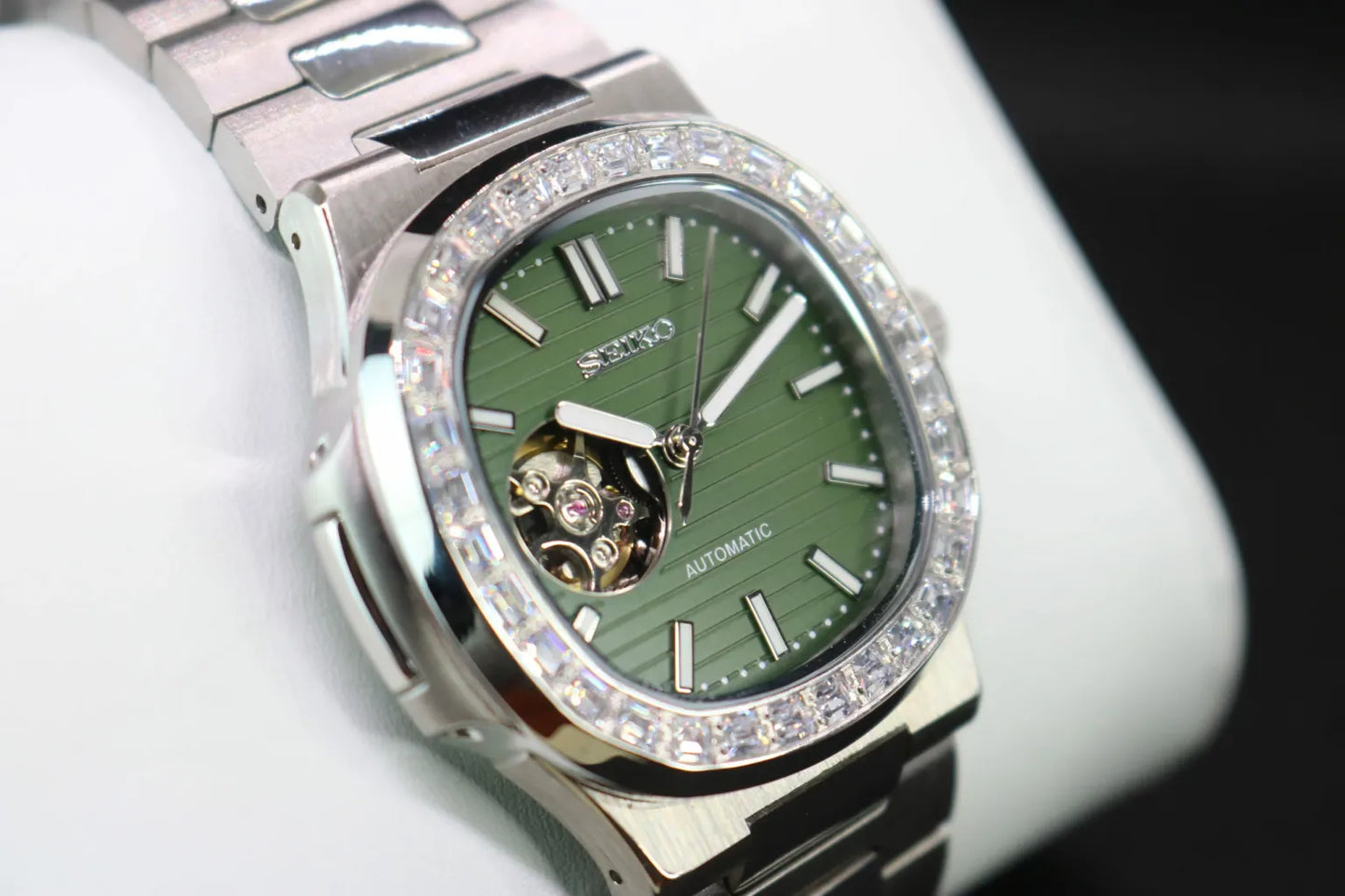 Seiko Nautilus Mod ‘Khaki Green Open-Heart Diamond Bezel’ 40