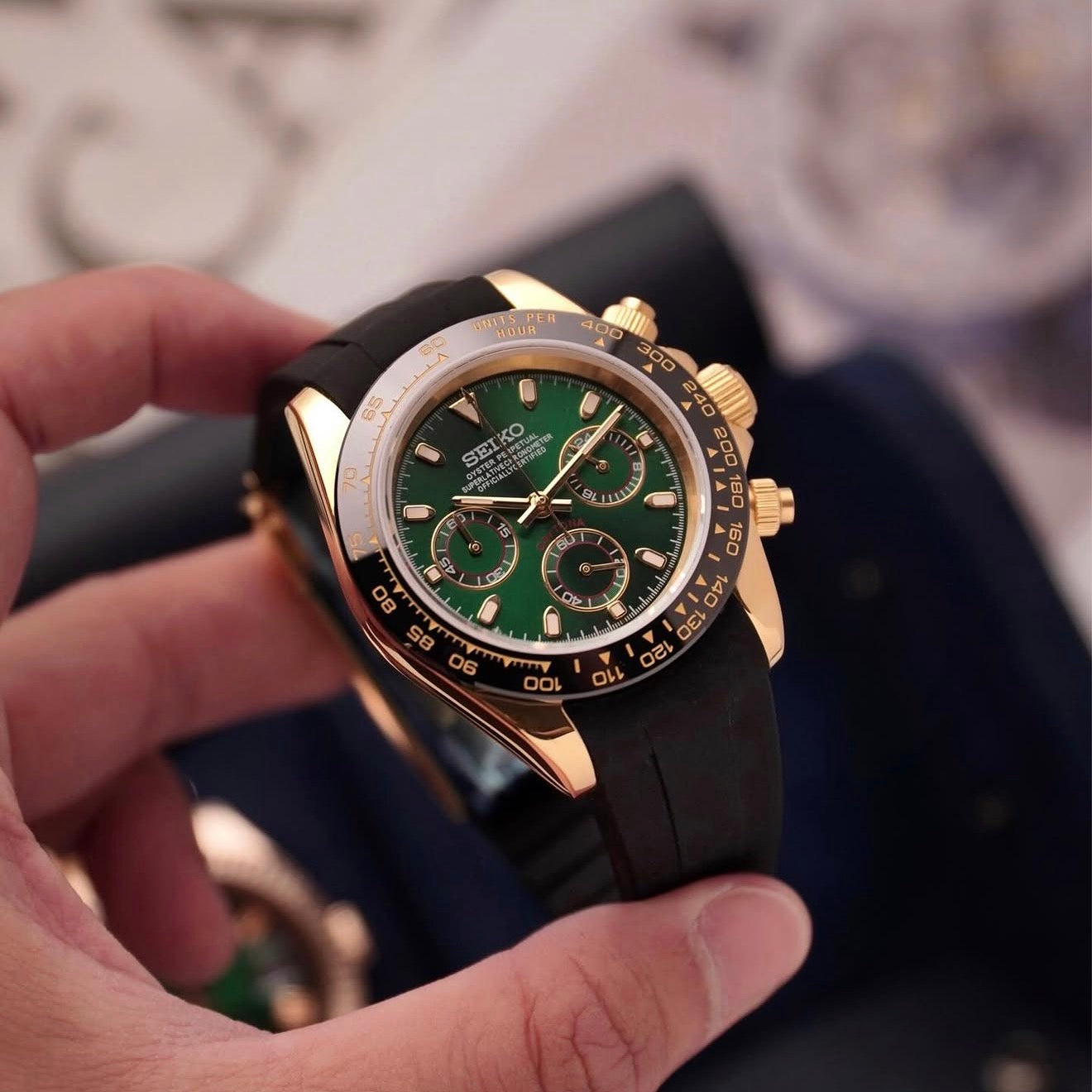 Seiko Daytona Mod ‘Gold Green Dial/Black Strap’ 40