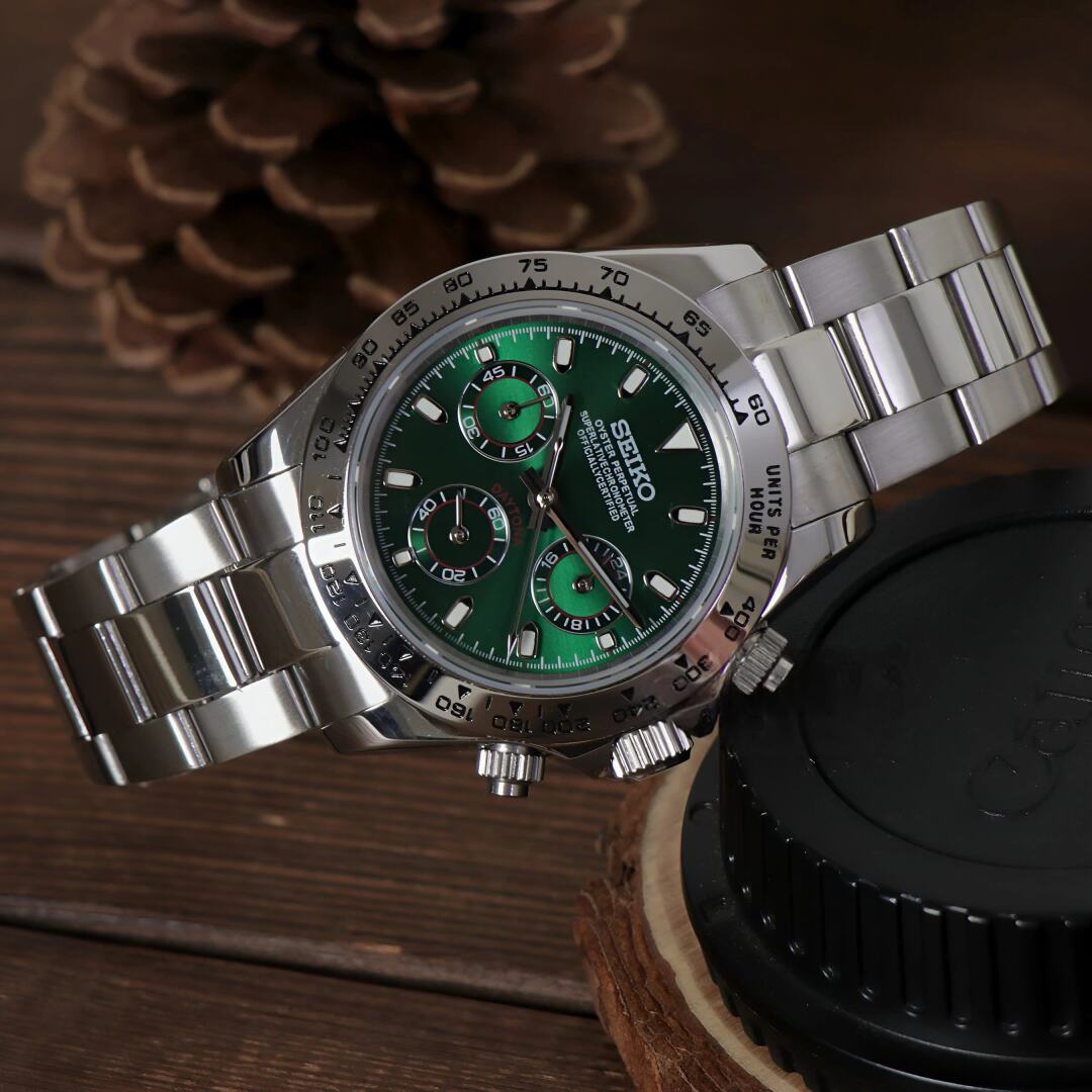 Seiko Daytona Mod ‘Steel Silver Bezel Green Dial’ 40