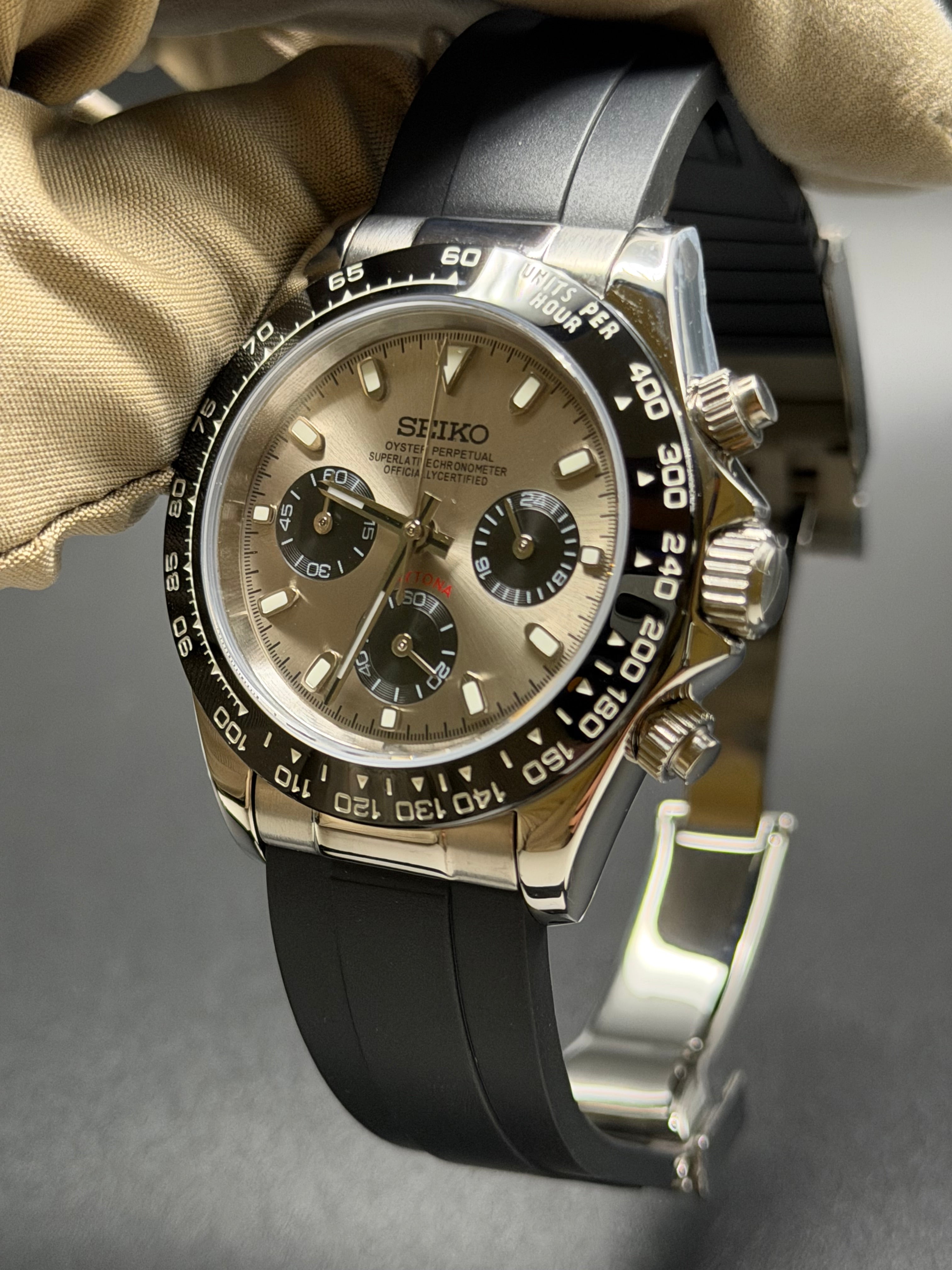 Seiko Daytona Ghost Homage – Oysterflex Strap, VK63 Chronograph