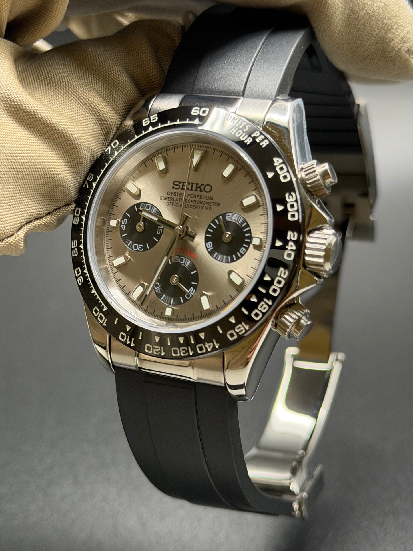 Seiko Daytona Mod Oyster-flex ‘Ghost’ 40mm