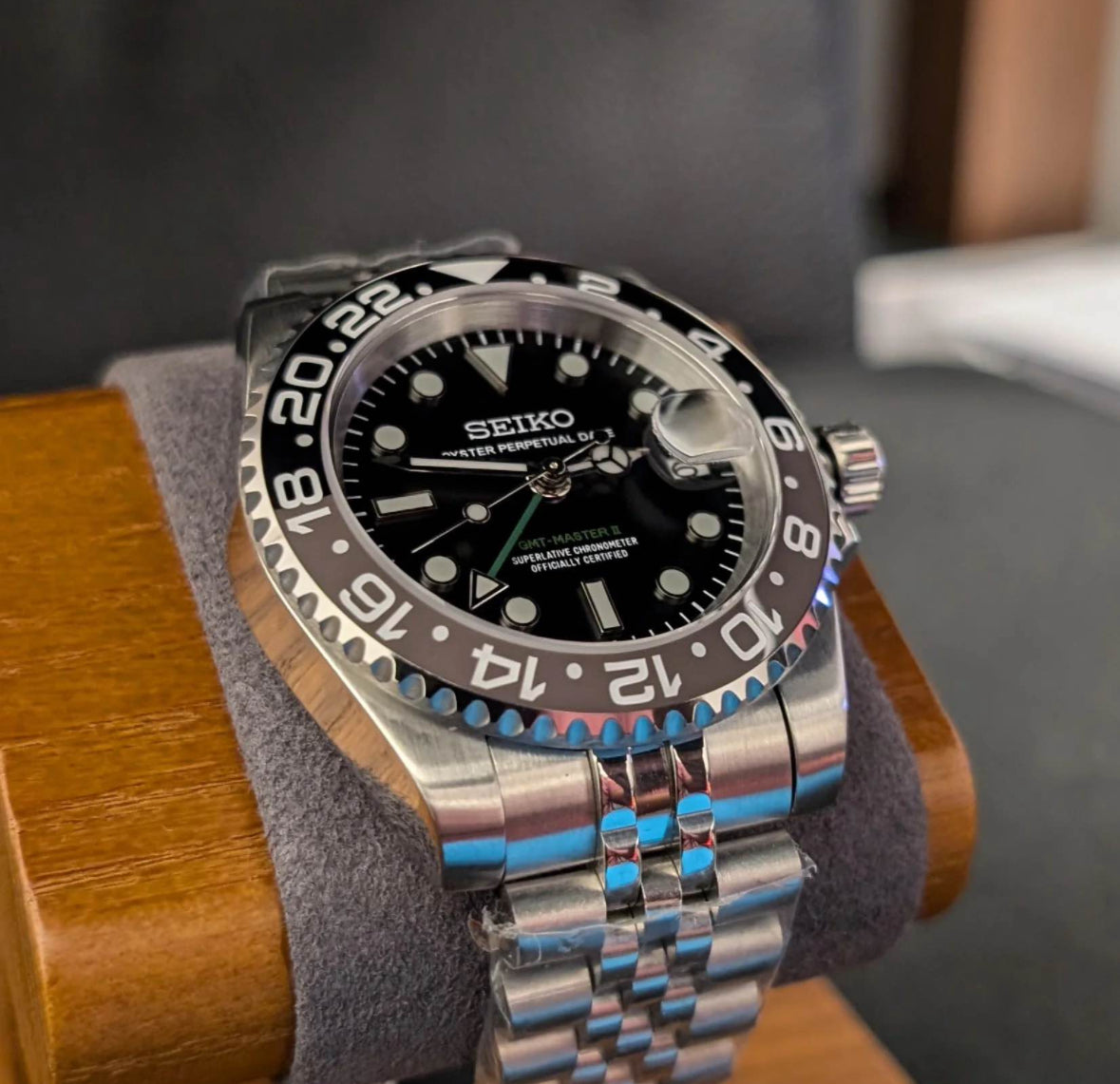 Bruce Wayne Seiko GMT- Master II 40