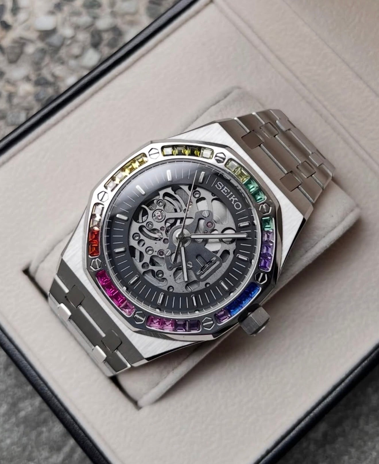 Seiko Royal Oak Mod ‘Steel Skeleton/Rainbow Bezel’ 40 (NH72)