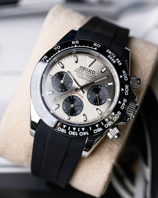 Seiko Daytona Mod ‘Ghost’ Black Rubber Strap 40