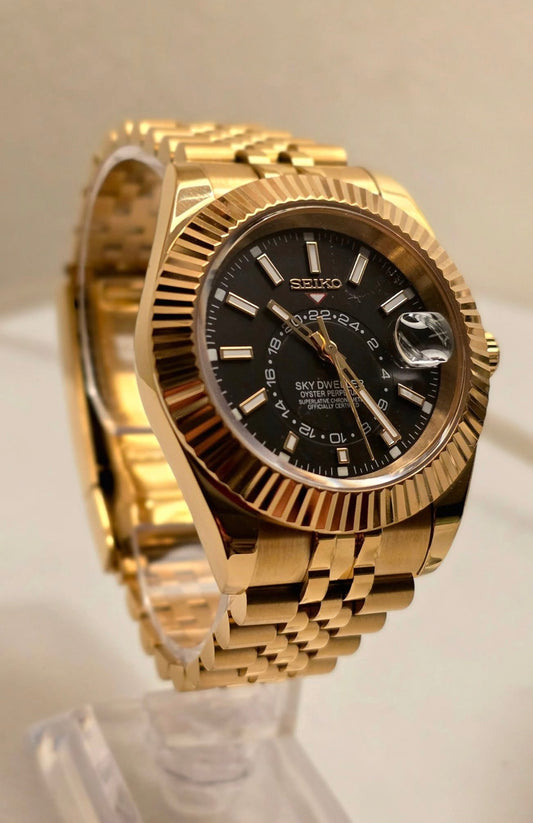 Seiko Sky- Dweller Mod ‘Gold/ Black Dial’ 40
