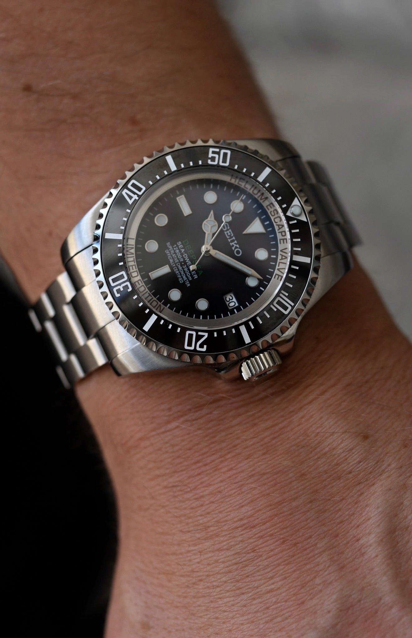 Seiko Sea-Dweller Homage Diver Watch – NH35, 390m WR, 42mm | NH35
