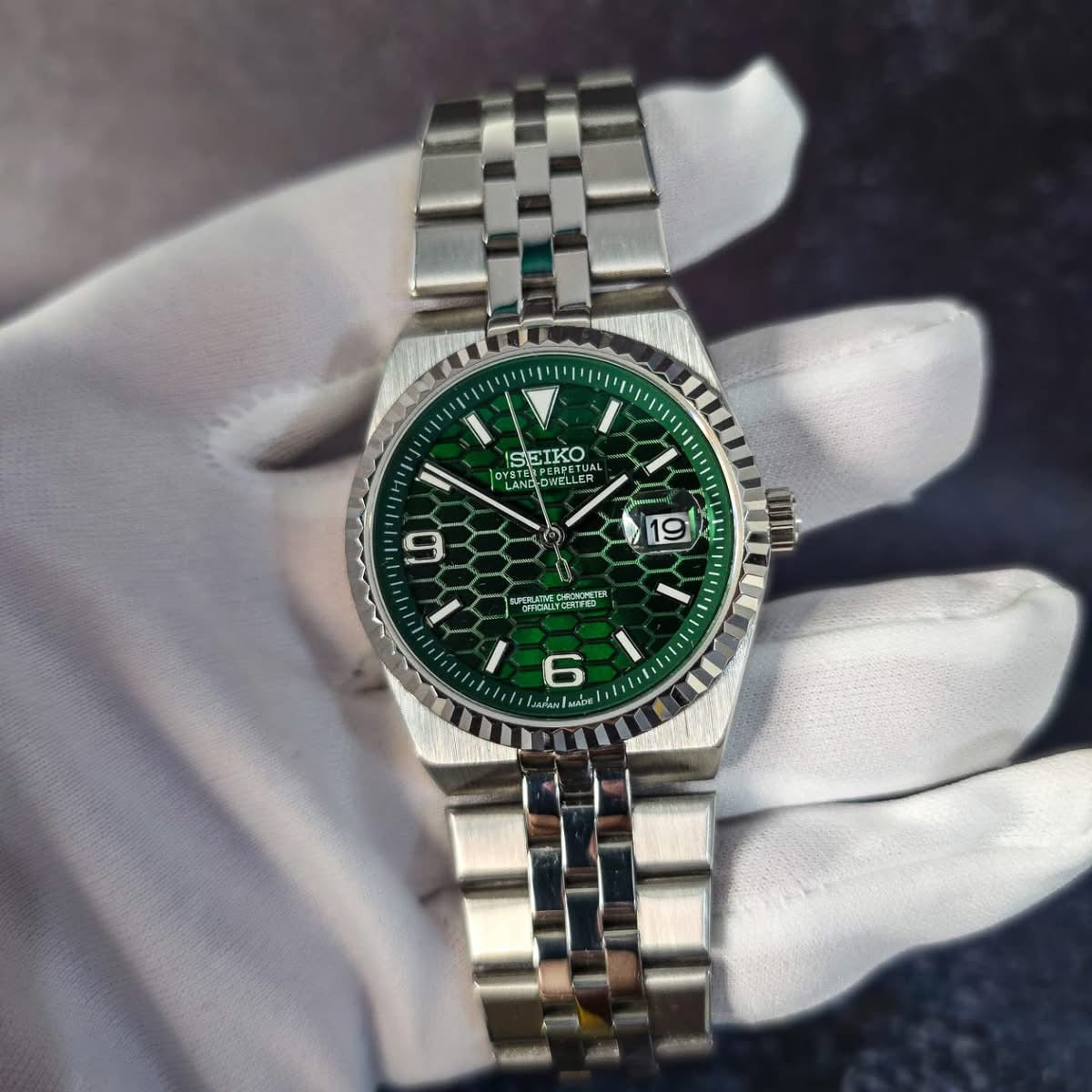 Seiko Land-Dweller Mod ‘Green Honeycomb Dial’ 39mm