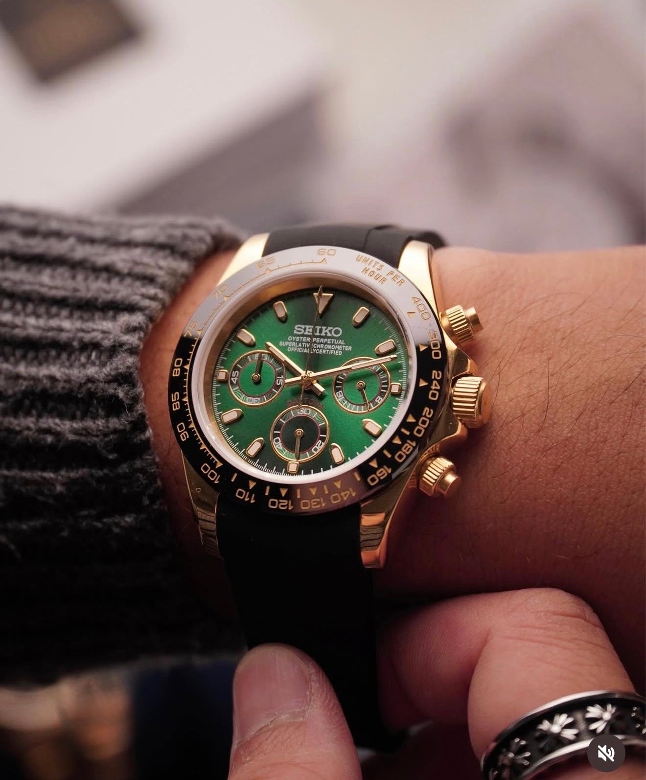 Seiko Daytona Mod ‘Gold Green Dial/Black Strap’ 40
