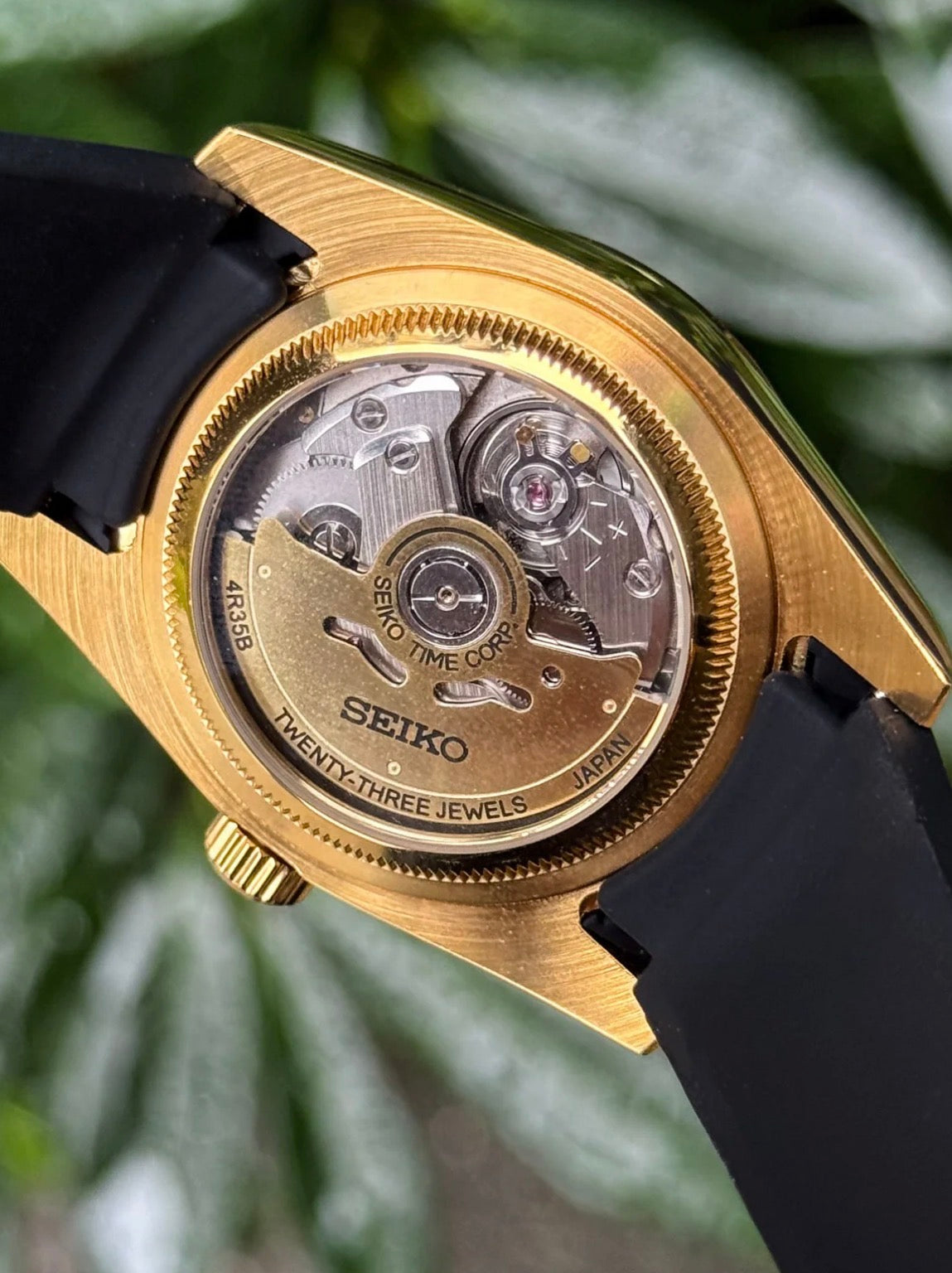 Seiko Sky-Dweller Mod ‘Gold/ Black Dial Rubber Strap’ 40