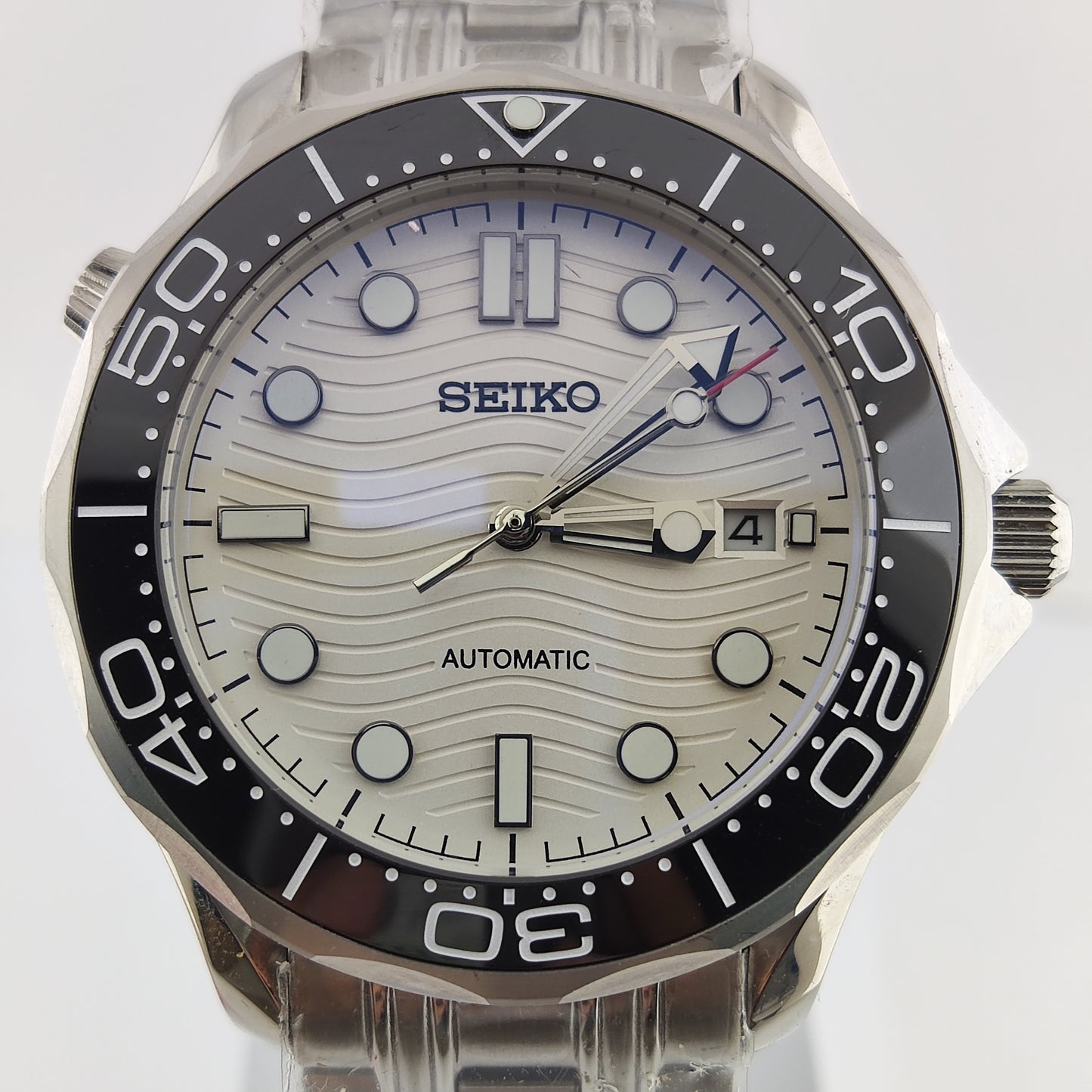 Seiko Seamaster 41 - Black/ White Dial