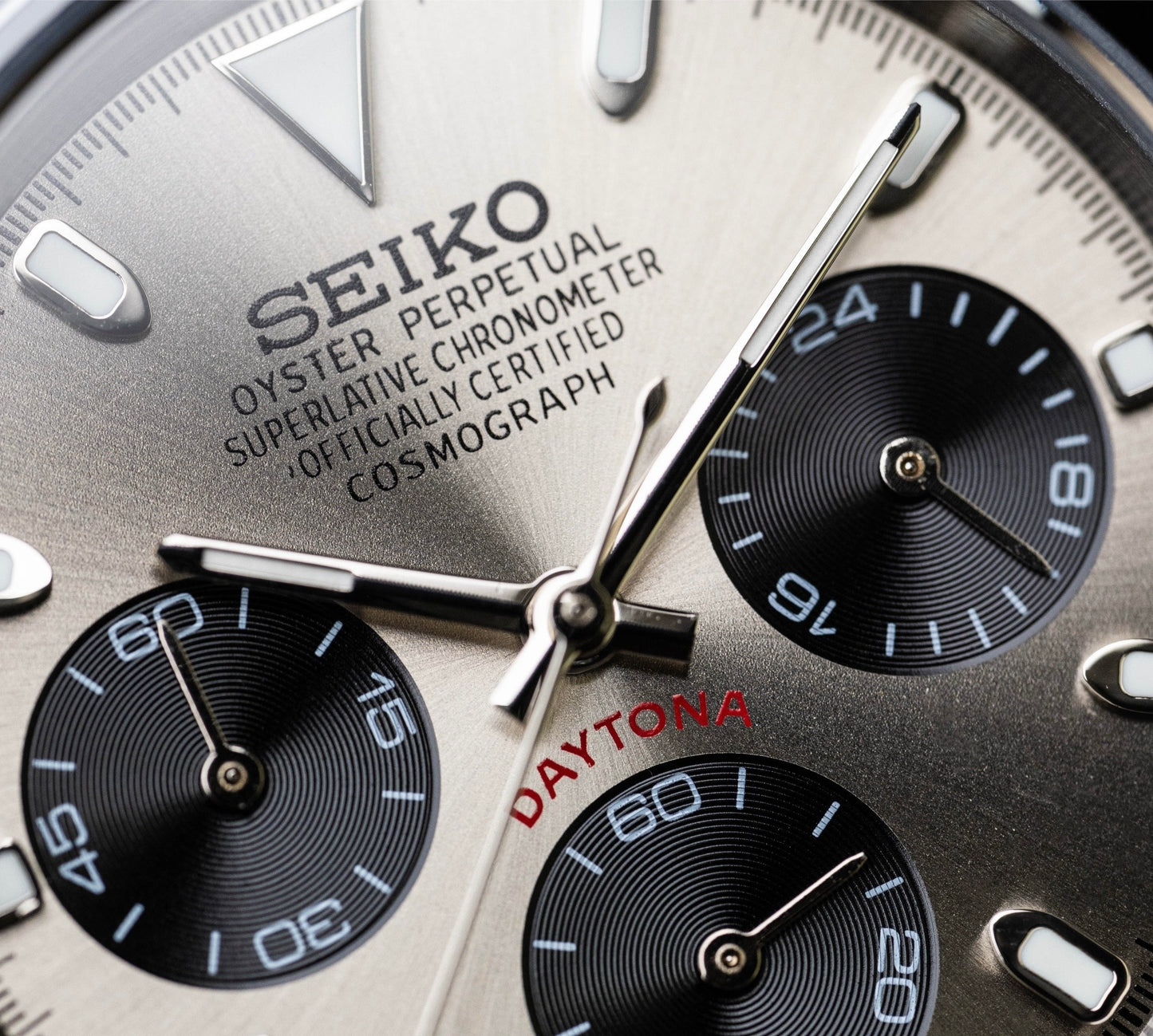 Seiko Daytona Mod ‘Ghost’ Black Rubber Strap 40