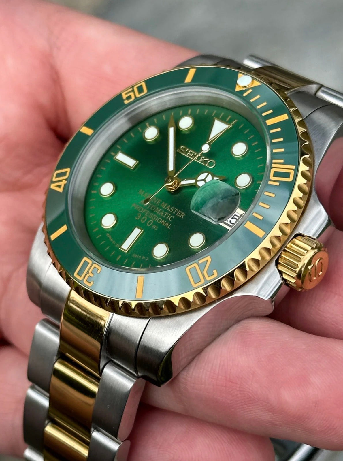 Seiko Marine Master Mod ‘Two-tone Green Dial’ 40