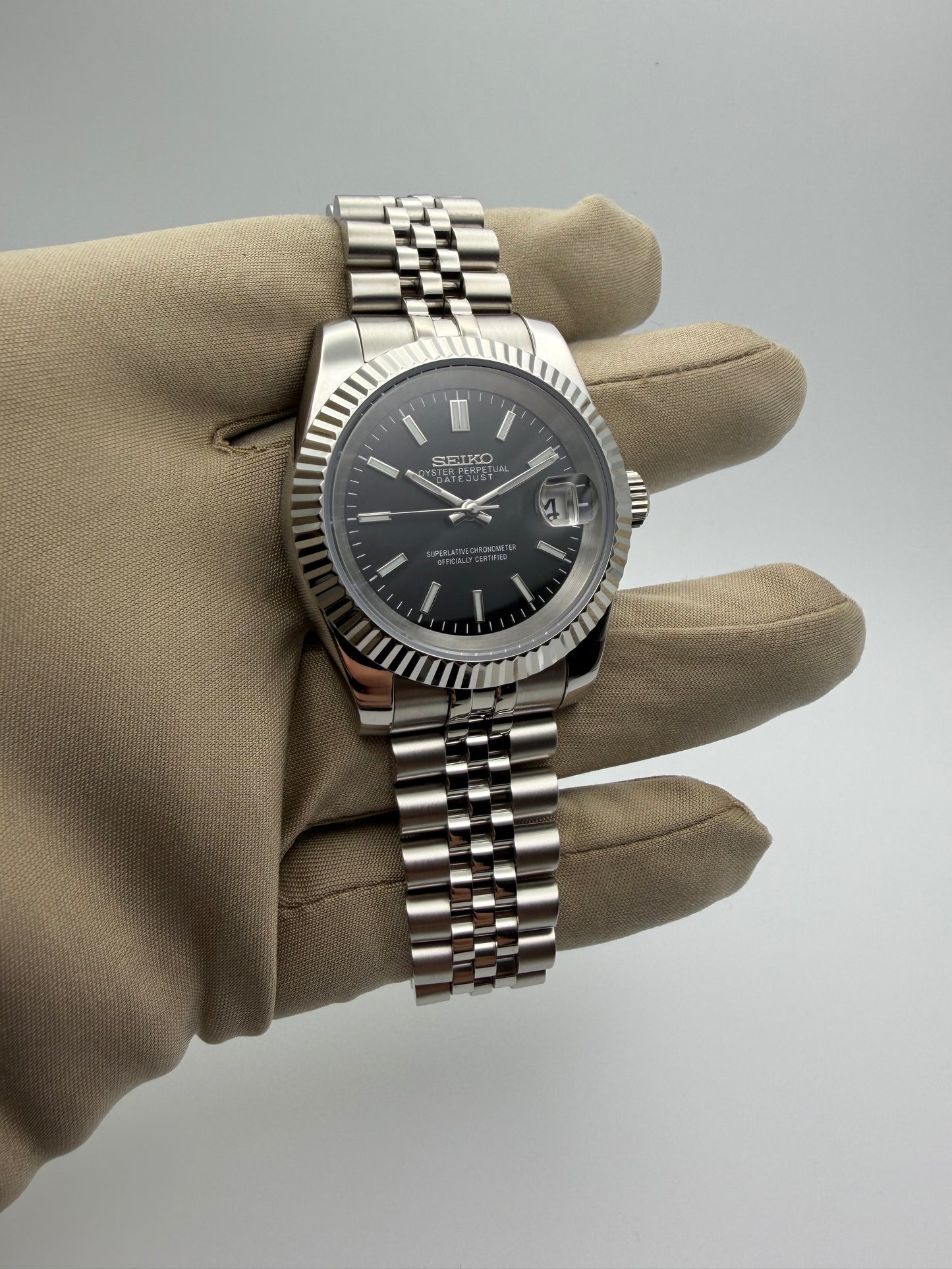 Seiko Date-Just Black Dial 36/39