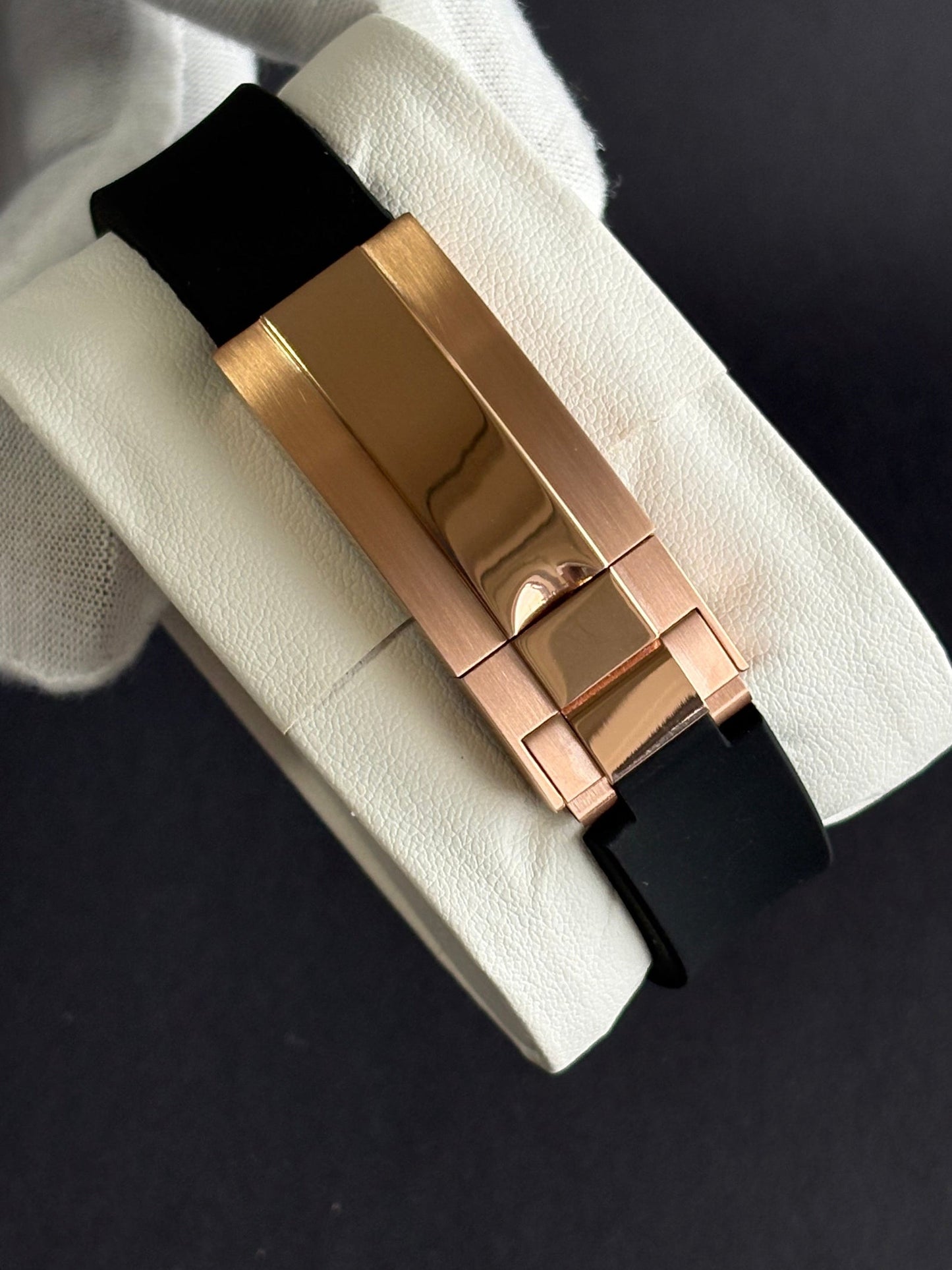 Seiko Daytona Mod Rose Gold ‘Rainbow Bezel/ Rubber Strap’ 40