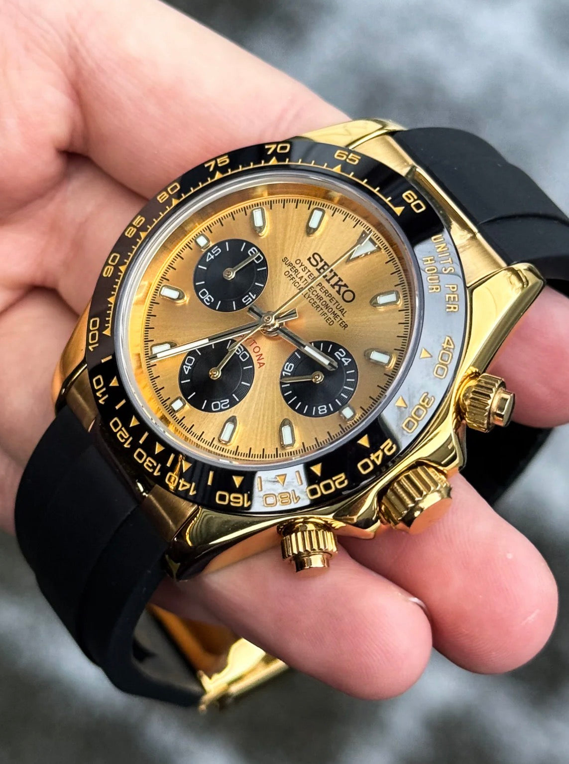 Seiko Daytona Mod ‘Pikachu’ 40
