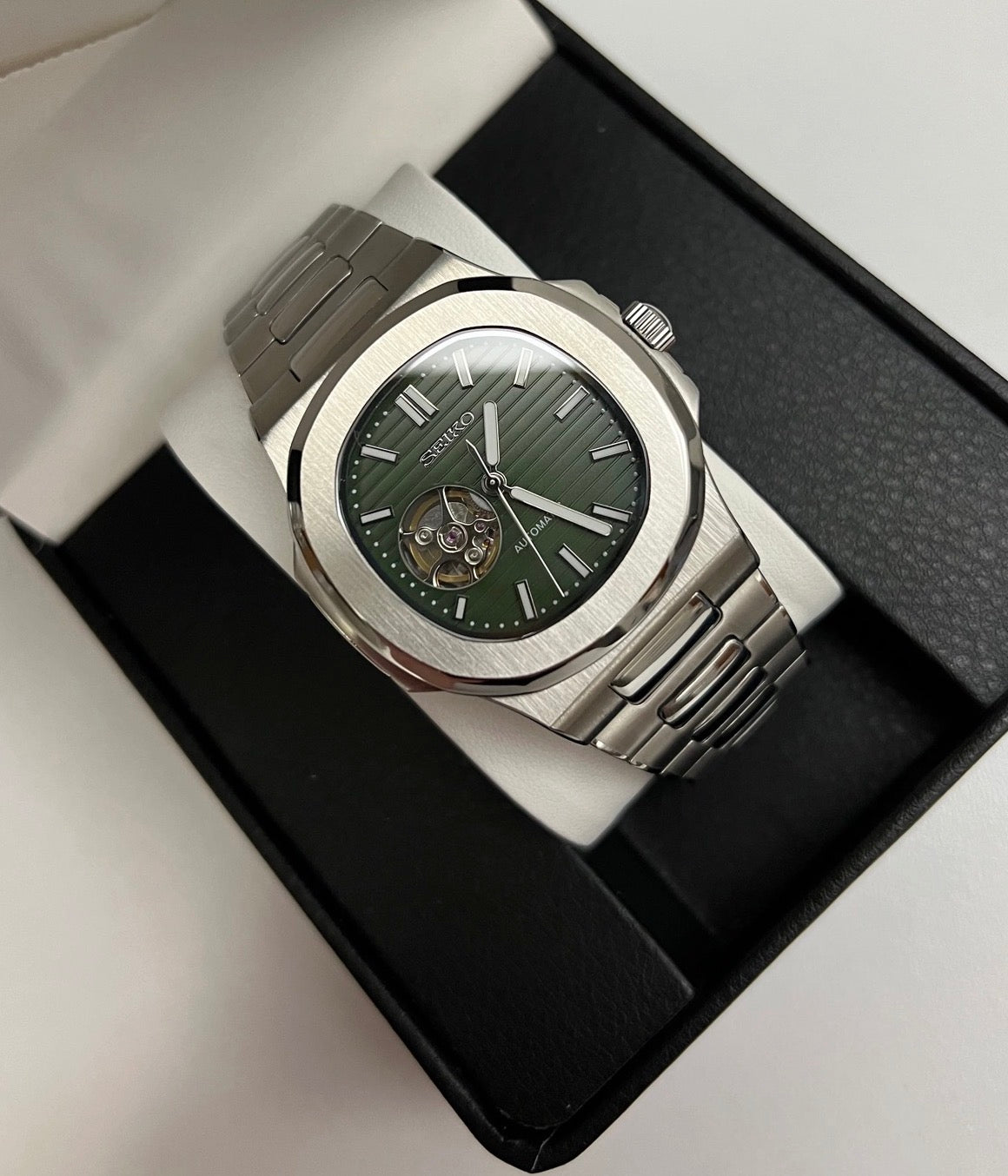 Seiko Nautilus Mod ‘Silver Steel Open Heart’ 40