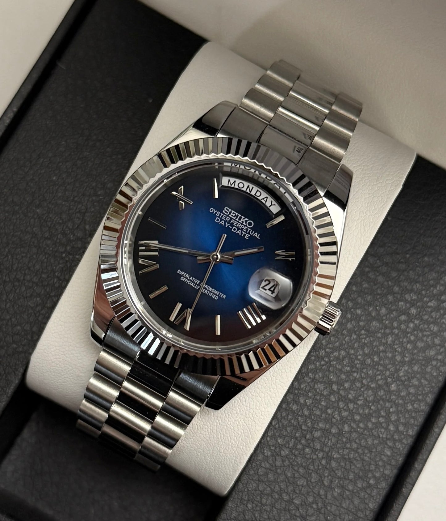 Seiko Day-Date Mod ‘Roman Blue Dial’ 39